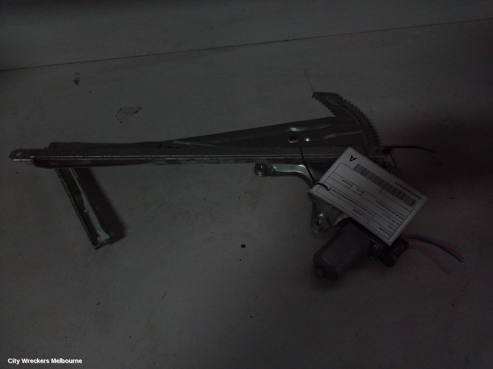 MITSUBISHI OUTLANDER LEFT FRONT WINDOW REG/MOTOR, ZJ-ZK, 10/2012 ONWARDS