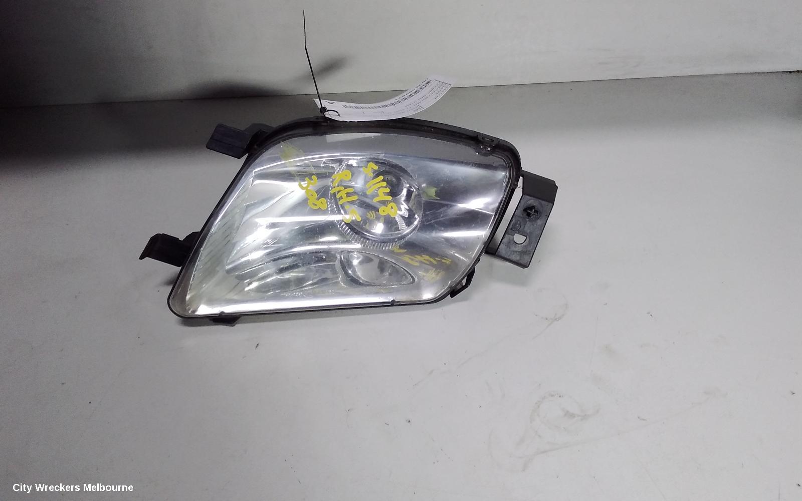 PEUGEOT 308 RIGHT INDICATOR/FOG/SIDE, BUMPER FOGLAMP, T7, 09/2007 - 07/2011