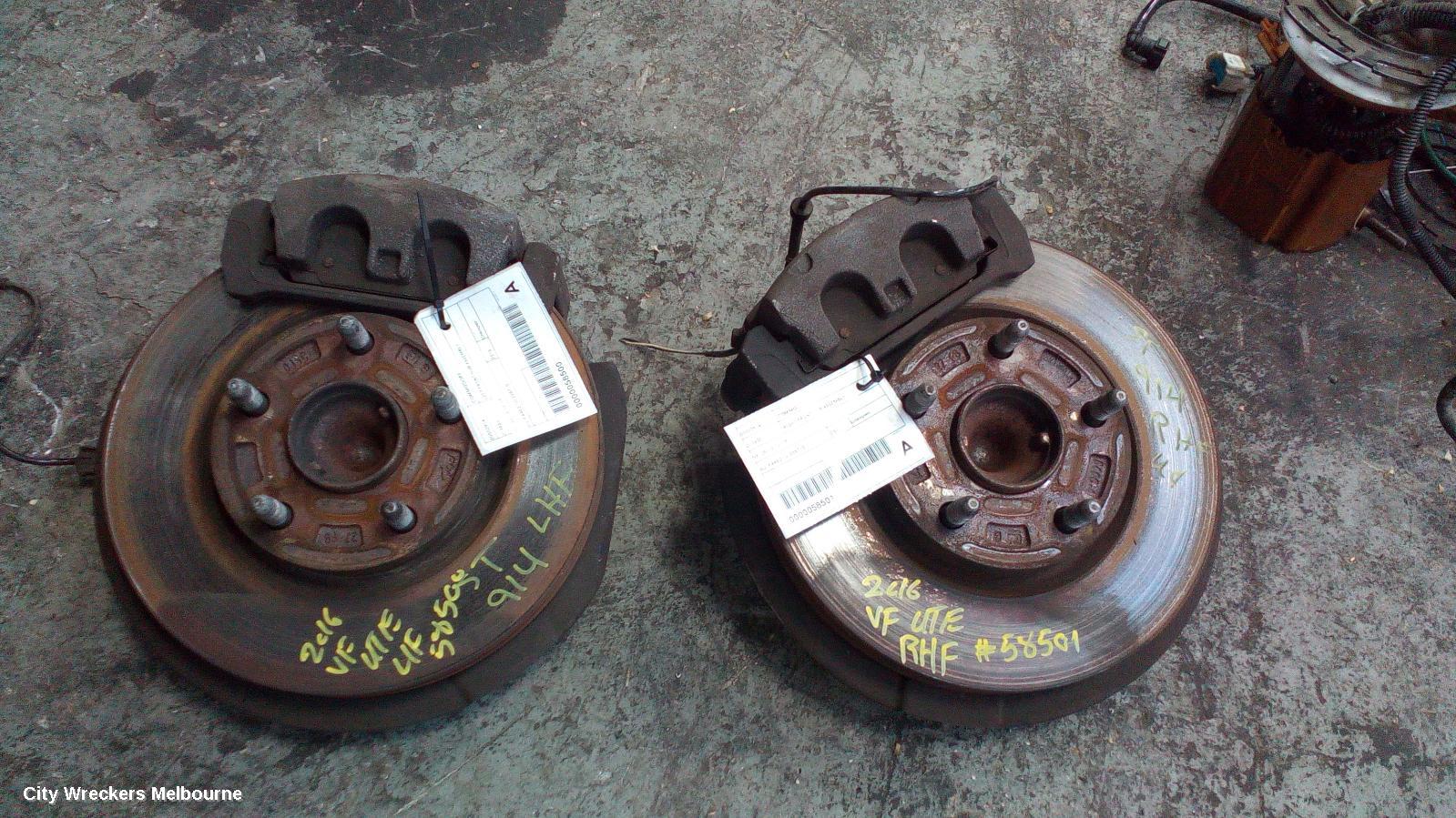 HOLDEN COMMODORE LEFT FRONT HUB ASSEMBLY, VF, 05/2013 - 12/2017