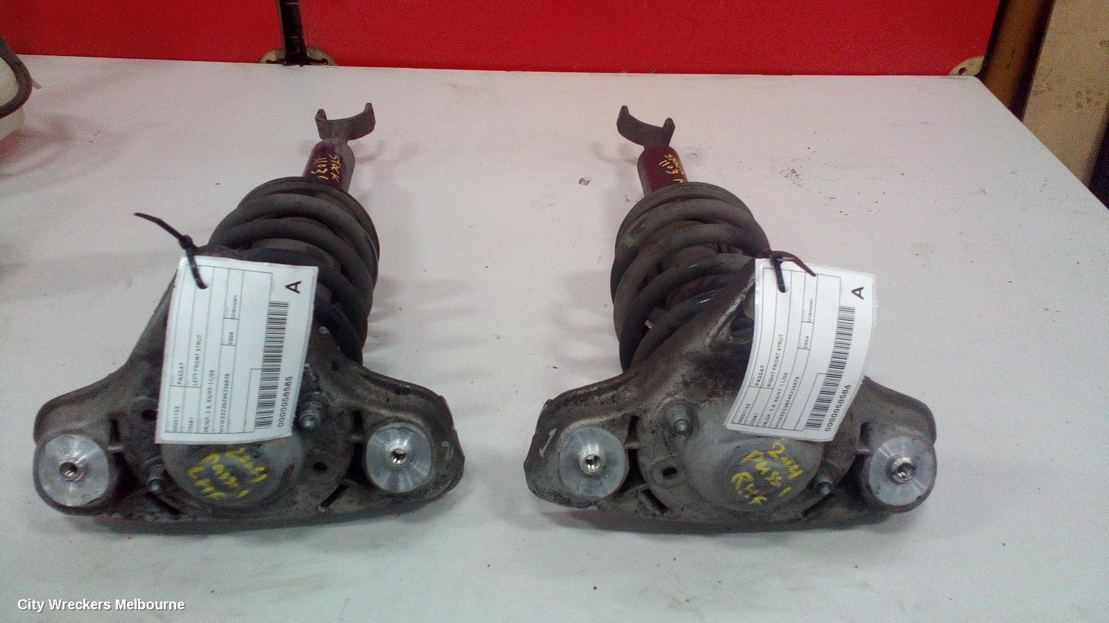 VOLKSWAGEN PASSAT RIGHT FRONT STRUT, 3B/GP, 2.8, 03/1997 - 11/2005