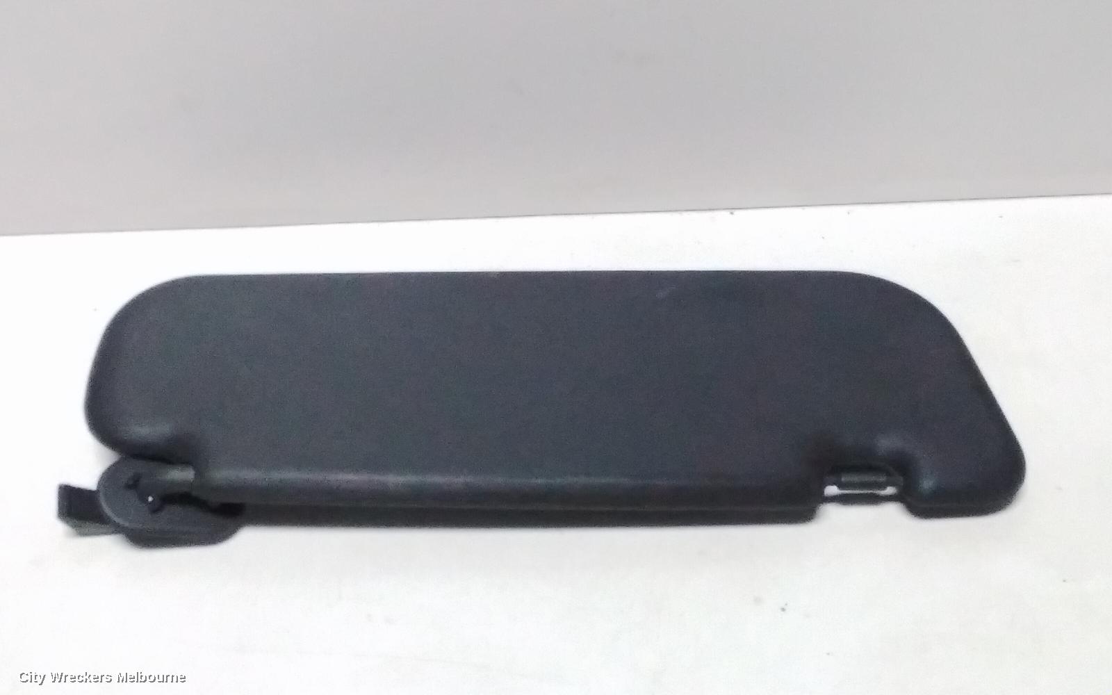 HYUNDAI VELOSTER SUNVISOR, FS, LH SIDE, BLACK, W/ MIRROR & LAMP TYPE, 12/2011 - 02/2018