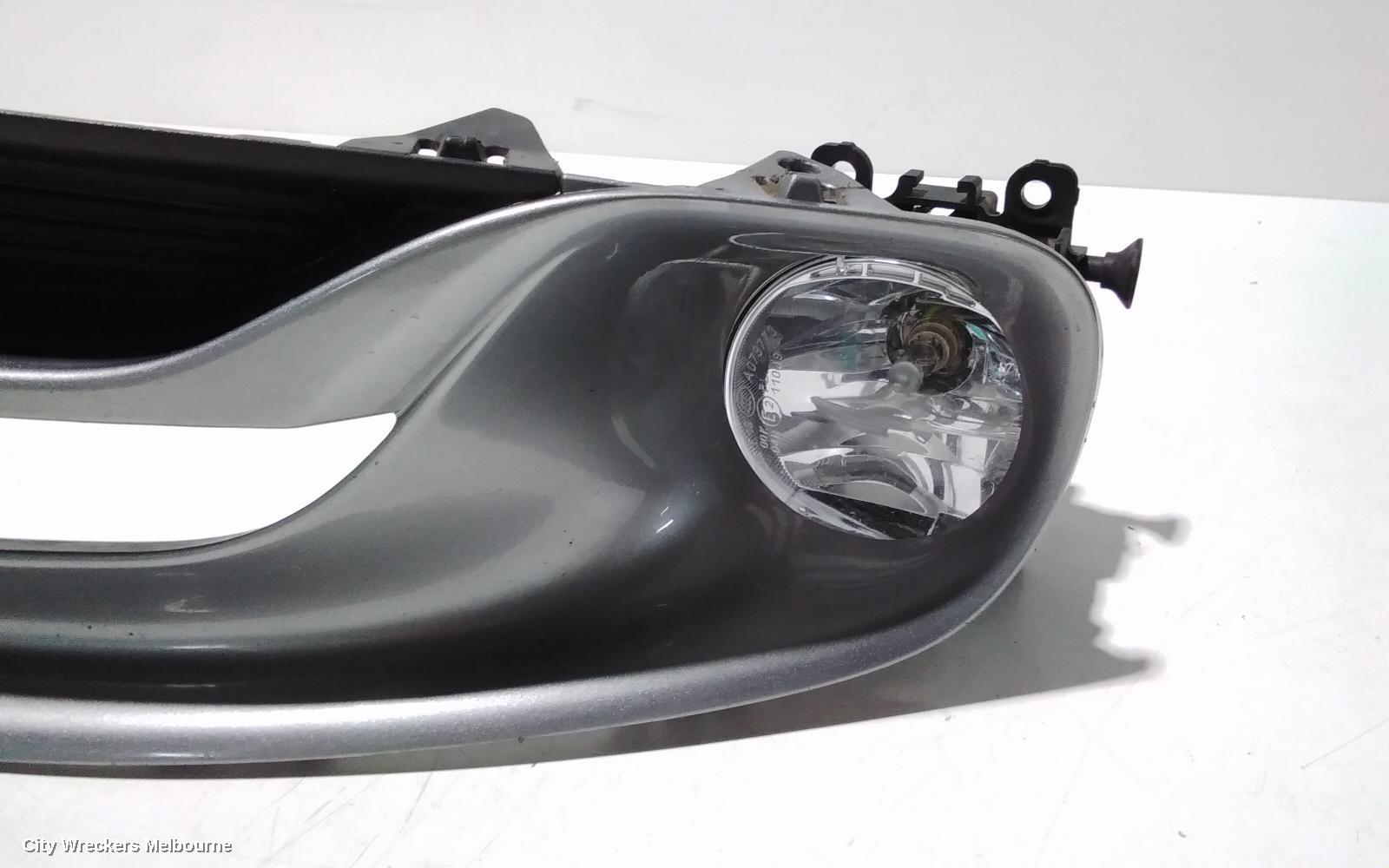 RENAULT MEGANE LEFT INDICATOR/FOG/SIDE, BUMPER FOGLAMP, X32/X95/K95, HATCH/WAGON, 07/2013 - 06/2014