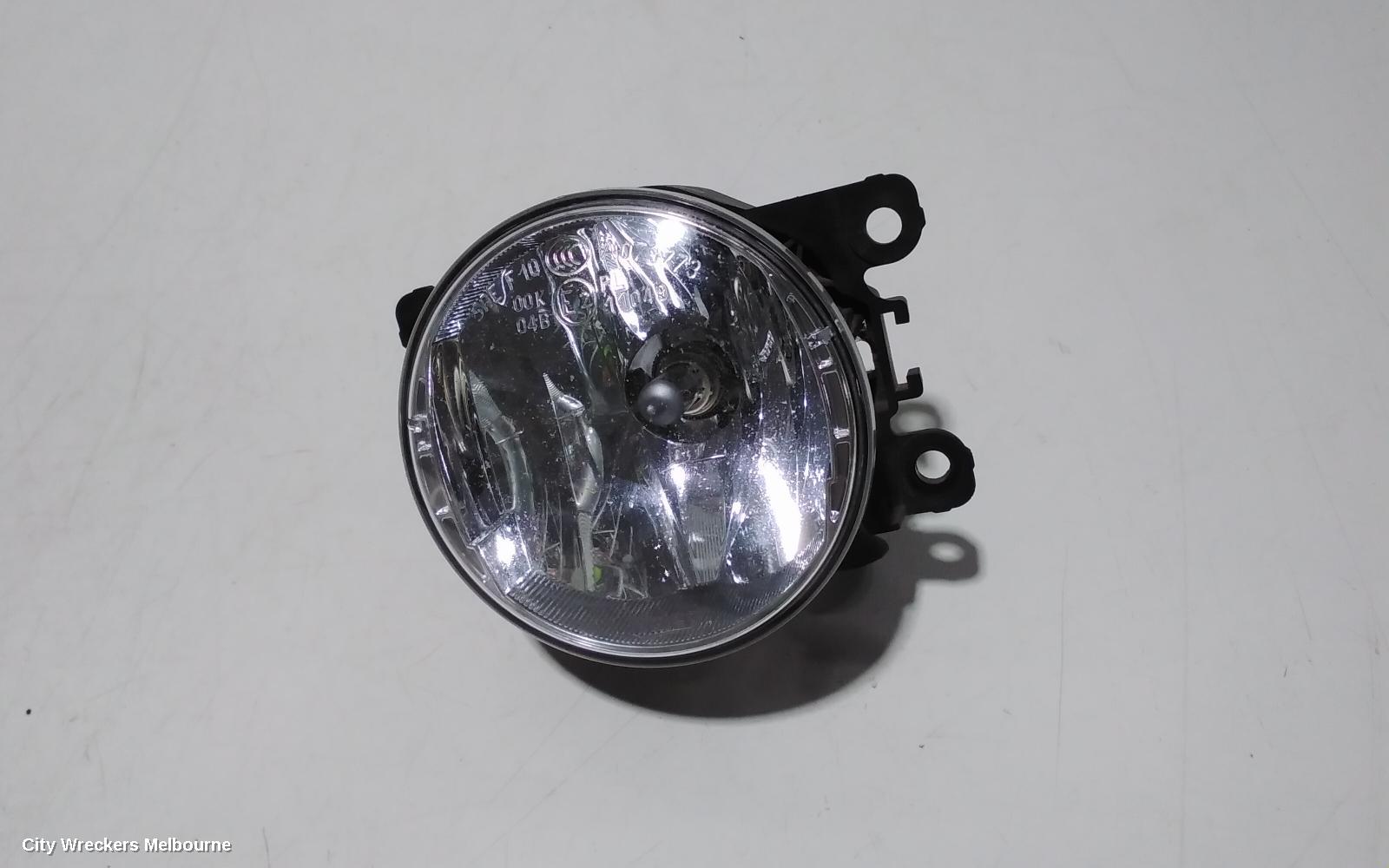 RENAULT MEGANE LEFT INDICATOR/FOG/SIDE, BUMPER FOGLAMP, X32/X95/K95, HATCH/WAGON, 07/2013 - 06/2014