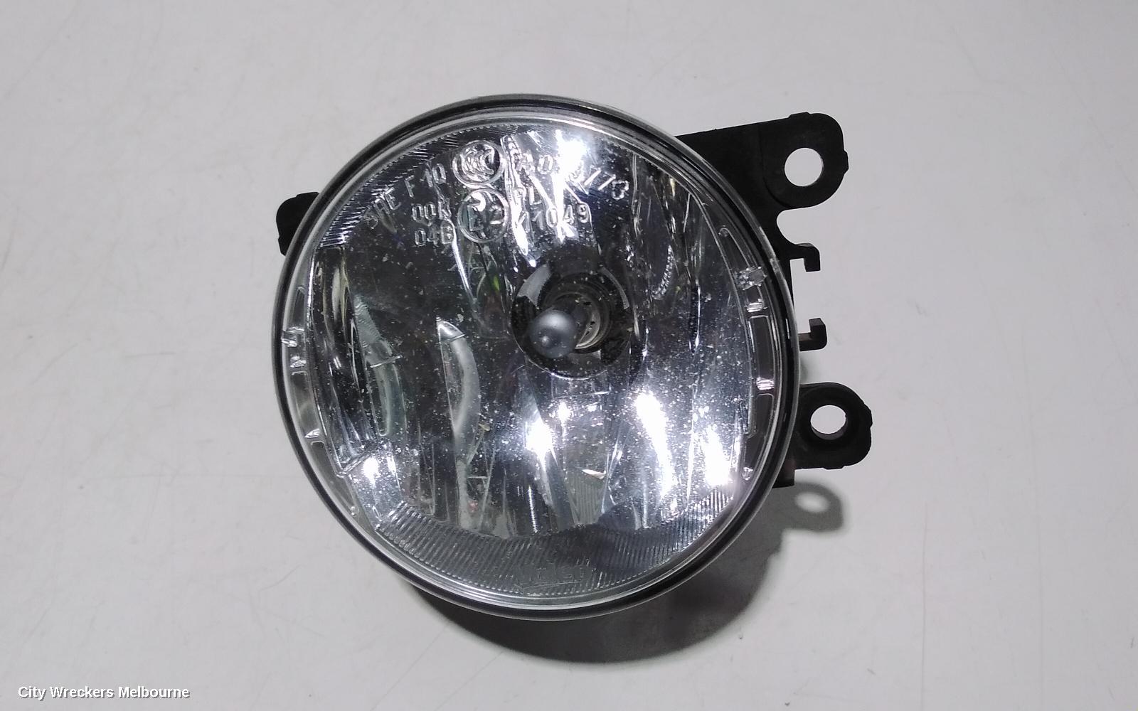 RENAULT MEGANE LEFT INDICATOR/FOG/SIDE, BUMPER FOGLAMP, X32/X95/K95, HATCH/WAGON, 07/2013 - 06/2014