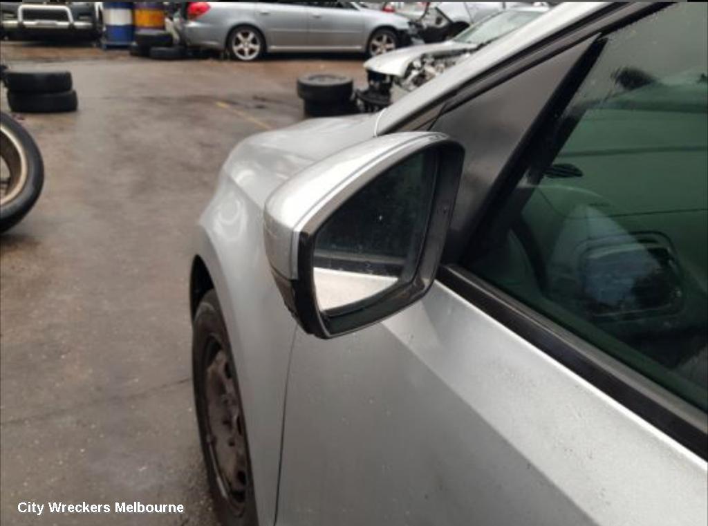 VOLKSWAGEN POLO LEFT DOOR MIRROR, 6R, HEATED TYPE, 05/2010 - 05/2014