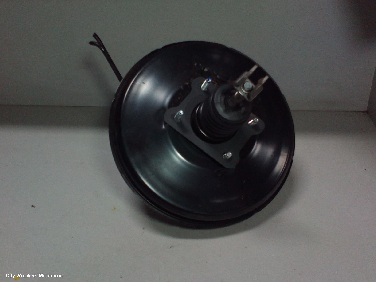 TOYOTA RAV4 BRAKE BOOSTER, XA40, P/N 4461042370, 12/2012 - 11/2018