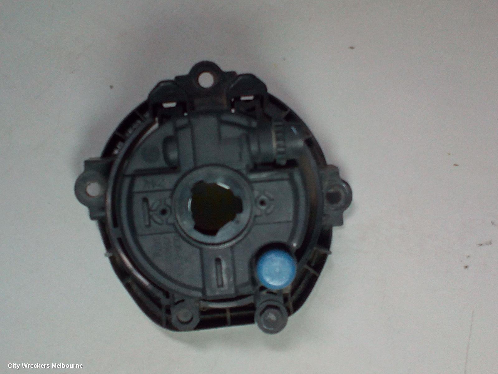 TOYOTA RAV4 LEFT INDICATOR/FOG/SIDE, BUMPER FOGLAMP, ACA33, 11/2005 - 11/2012