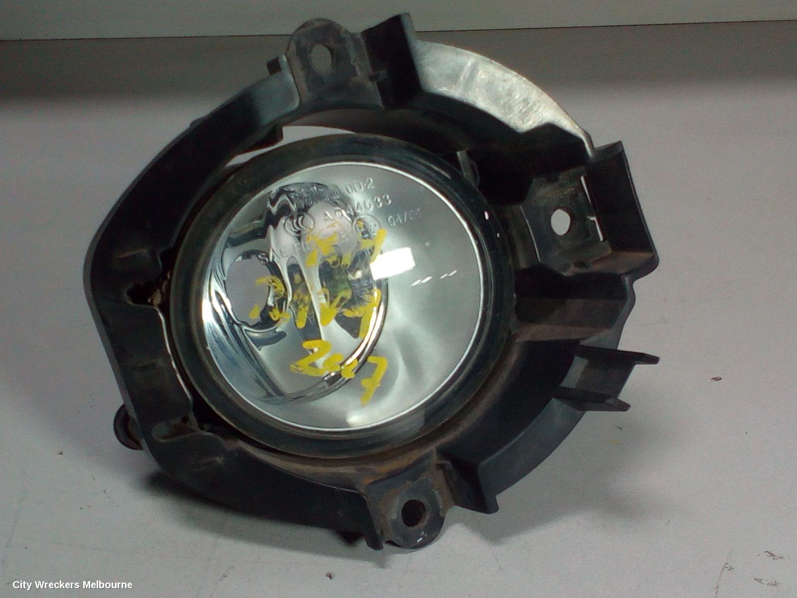 TOYOTA RAV4 RIGHT INDICATOR/FOG/SIDE, BUMPER FOGLAMP, ACA33, 11/2005 - 11/2012