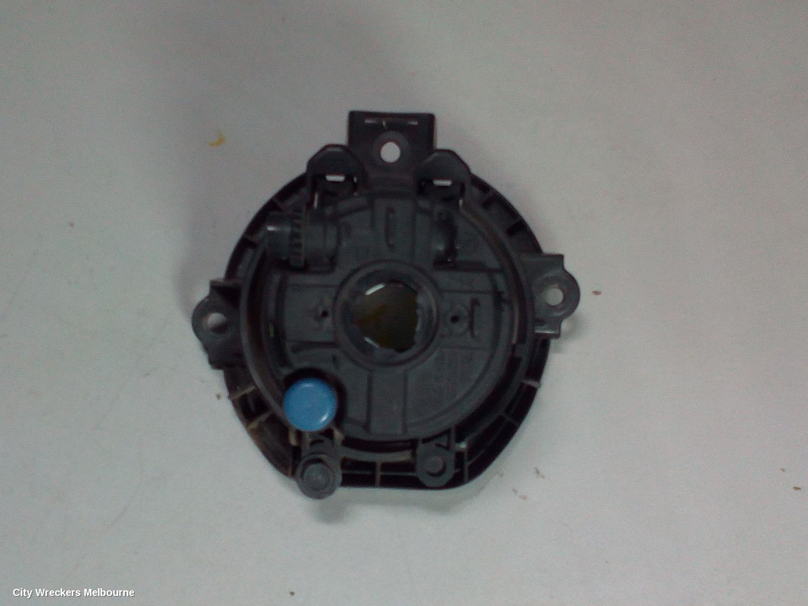 TOYOTA RAV4 RIGHT INDICATOR/FOG/SIDE, BUMPER FOGLAMP, ACA33, 11/2005 - 11/2012