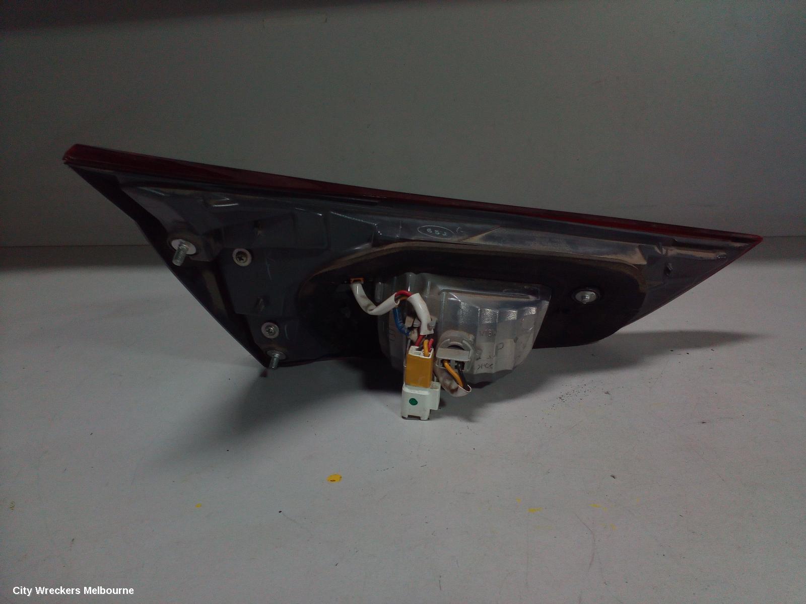 TOYOTA COROLLA REAR GARNISH, TAILGATE LAMP (RH SIDE), ZRE182R/ZWE186R, HATCH, 03/2015 - 06/2018
