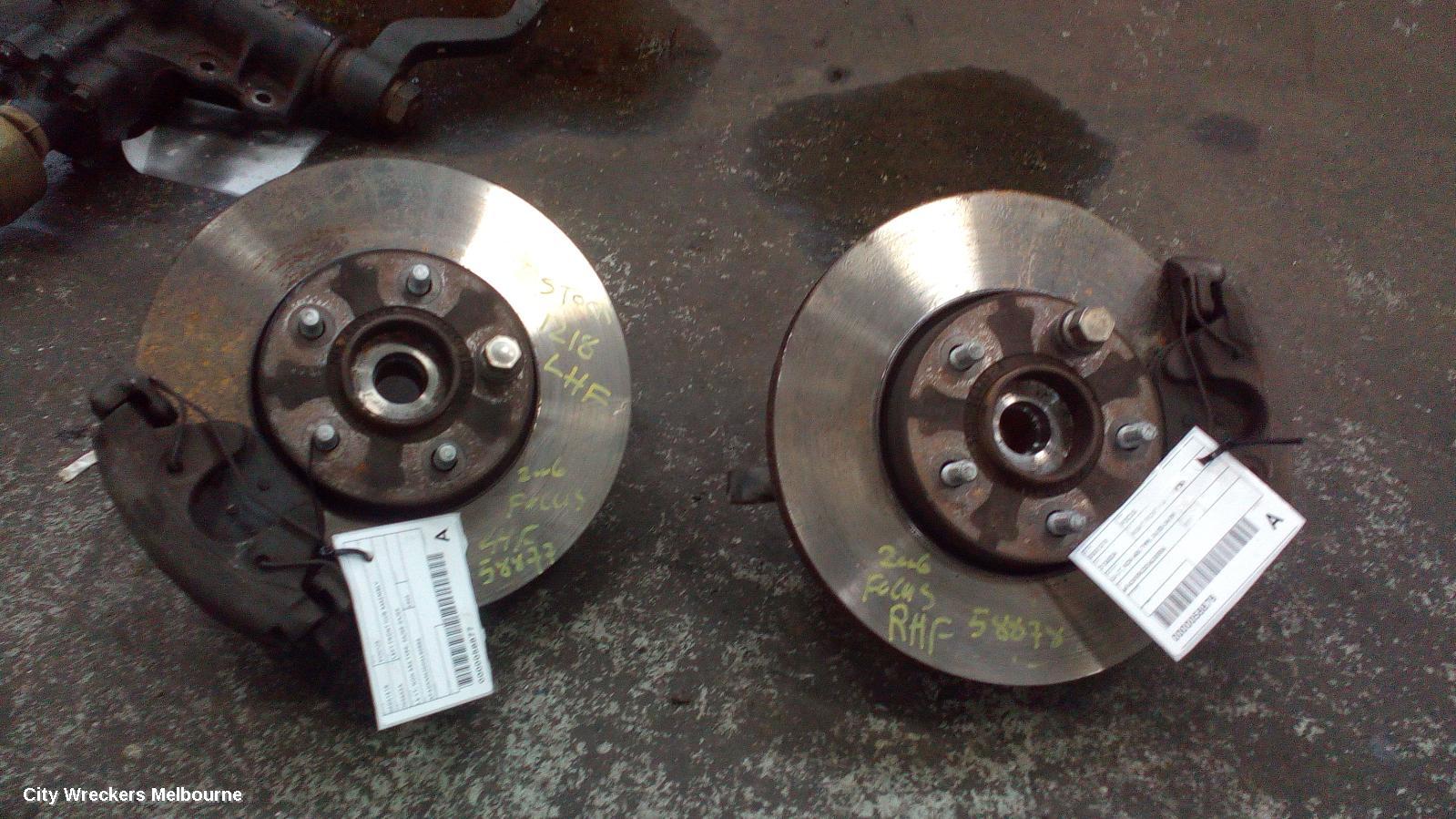 FORD FOCUS RIGHT FRONT HUB ASSEMBLY, LS-LT, NON ABS TYPE, 06/2005 - 04/2009