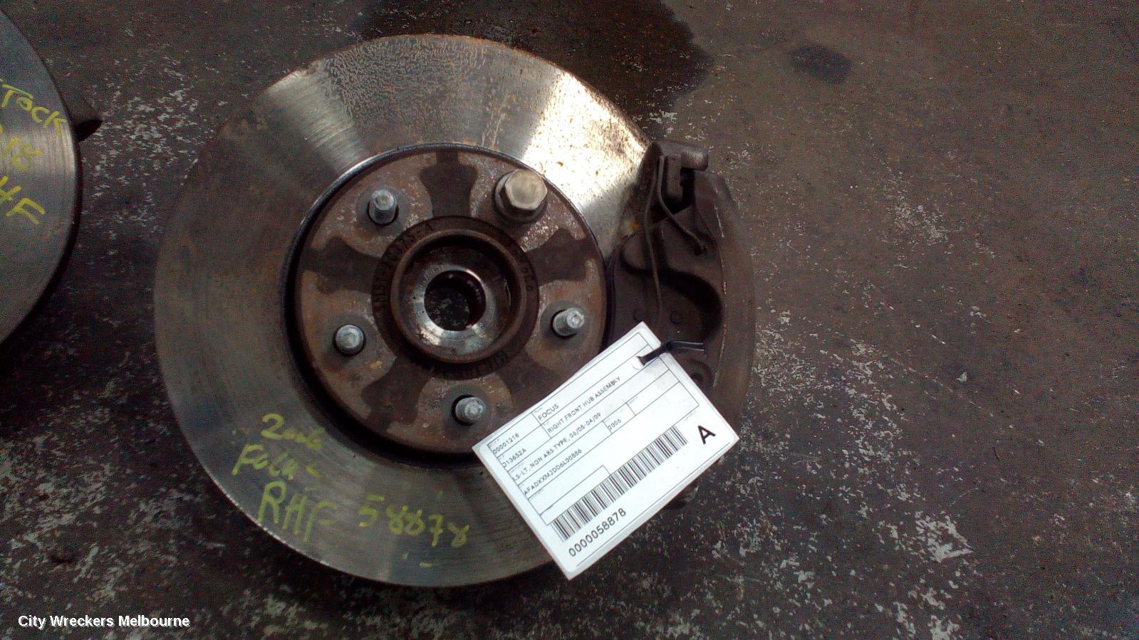 FORD FOCUS RIGHT FRONT HUB ASSEMBLY, LS-LT, NON ABS TYPE, 06/2005 - 04/2009