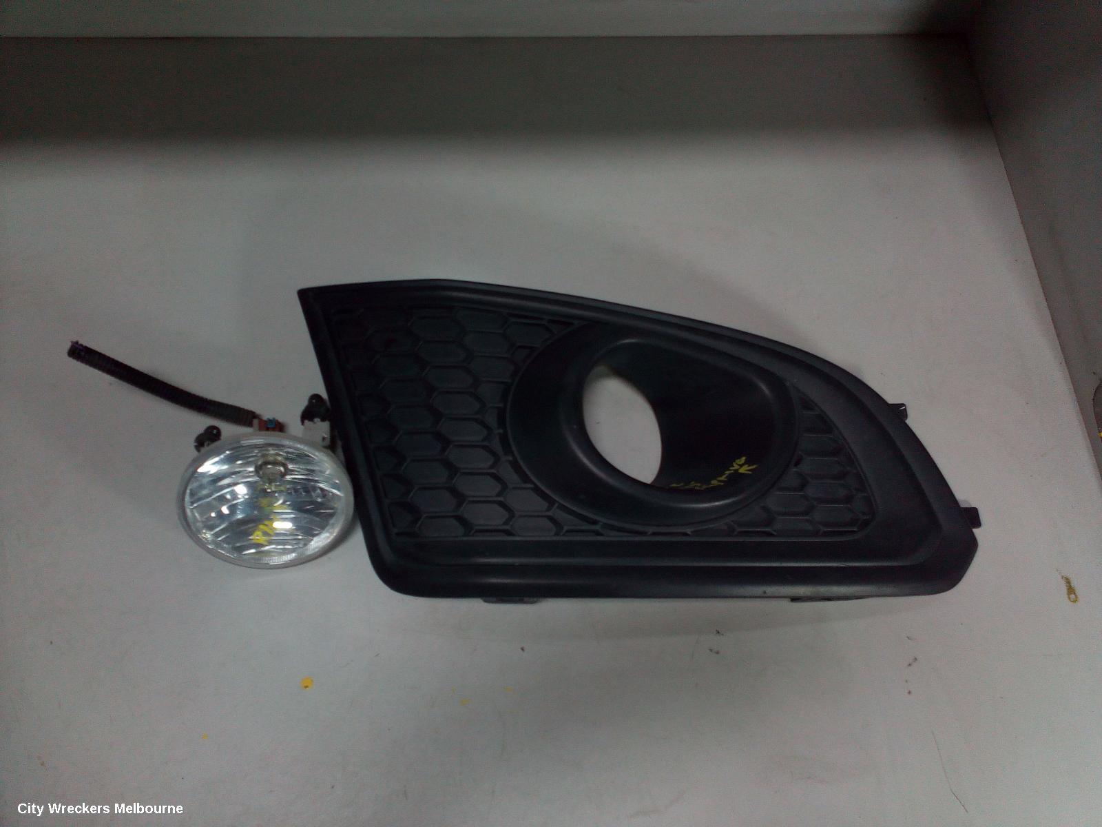 HOLDEN CAPTIVA RIGHT INDICATOR/FOG/SIDE, BUMPER FOGLAMP, CG, 01/2011 - 06/2018