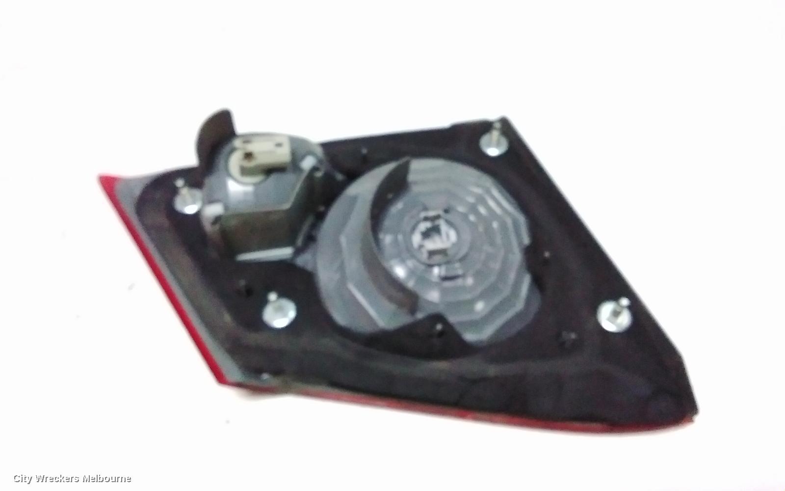 HONDA CIVIC REAR GARNISH, BOOTLID LAMP (RH SIDE), 8TH GEN, 02/2006 - 12/2008