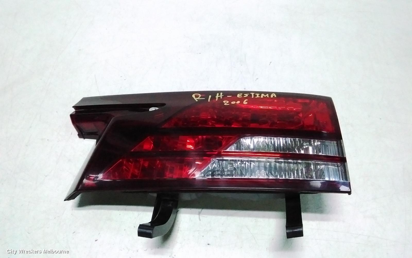 TOYOTA ESTIMA REAR GARNISH, TAILGATE LAMP (RH SIDE), LENS# 28-170, XR30/XR40, 03-06 (IMPORT)