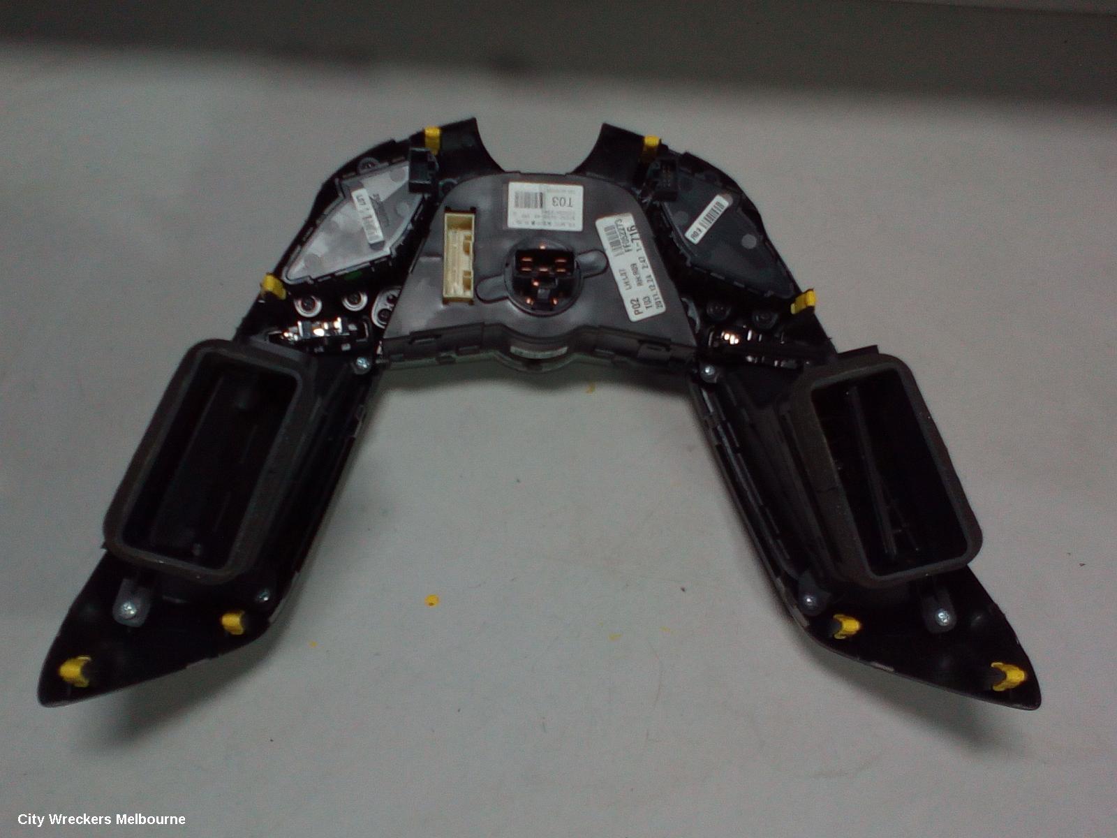 HYUNDAI VELOSTER HEATER/AC CONTROLS, FS, CLIMATE CONTROL TYPE, 2 PLUG, 02/2011 - 02/2018