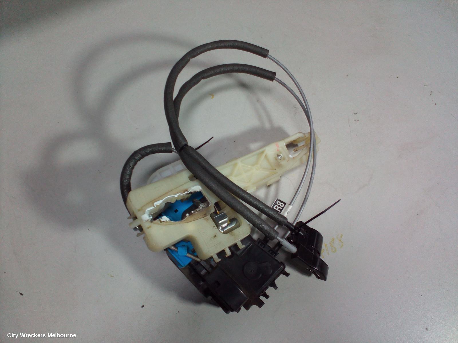 HYUNDAI VELOSTER DOOR/BOOT/GATE LOCK, RIGHT FRONT DOOR LOCK, FS, NON KEYLESS ENTRY TYPE, 12/2011 - 02/2018