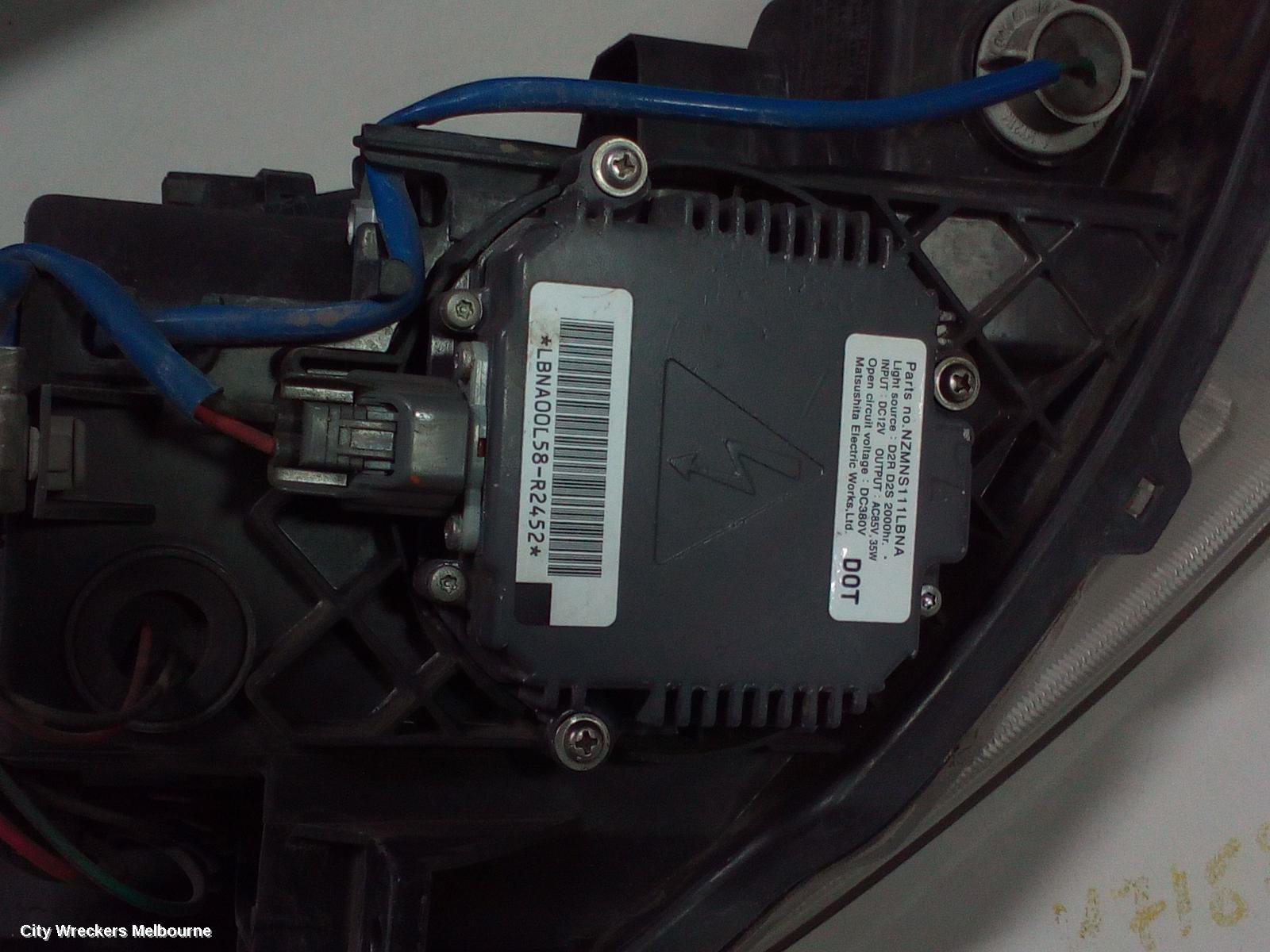 NISSAN MURANO LEFT HEADLAMP, Z50, 05/2002 - 12/2008