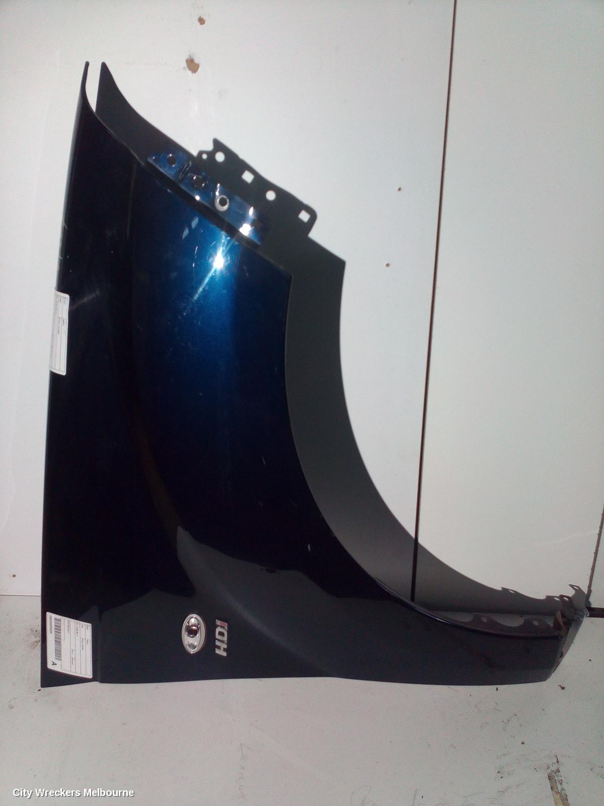 PEUGEOT 4007 RIGHT GUARD, GS, 10/2009 - 08/2013