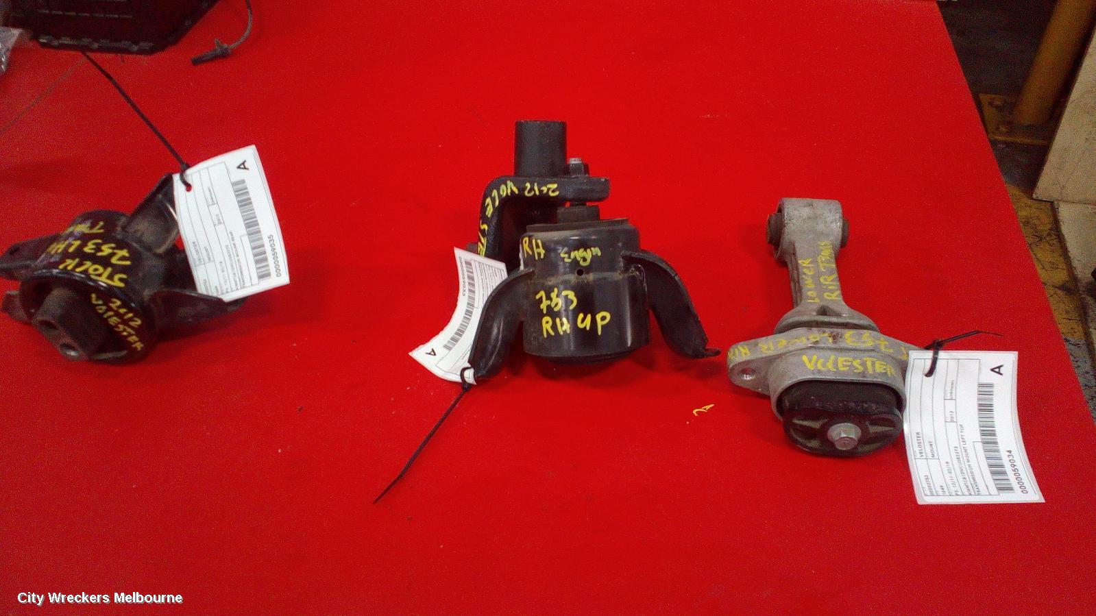 HYUNDAI VELOSTER MOUNT, FS, 10/2011 - 08/2019