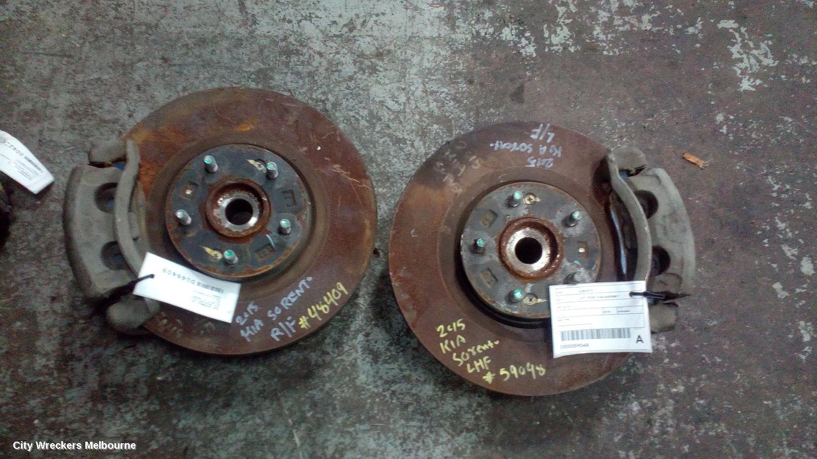 KIA SORENTO LEFT FRONT HUB ASSEMBLY, UM, 03/2015 - 02/2020
