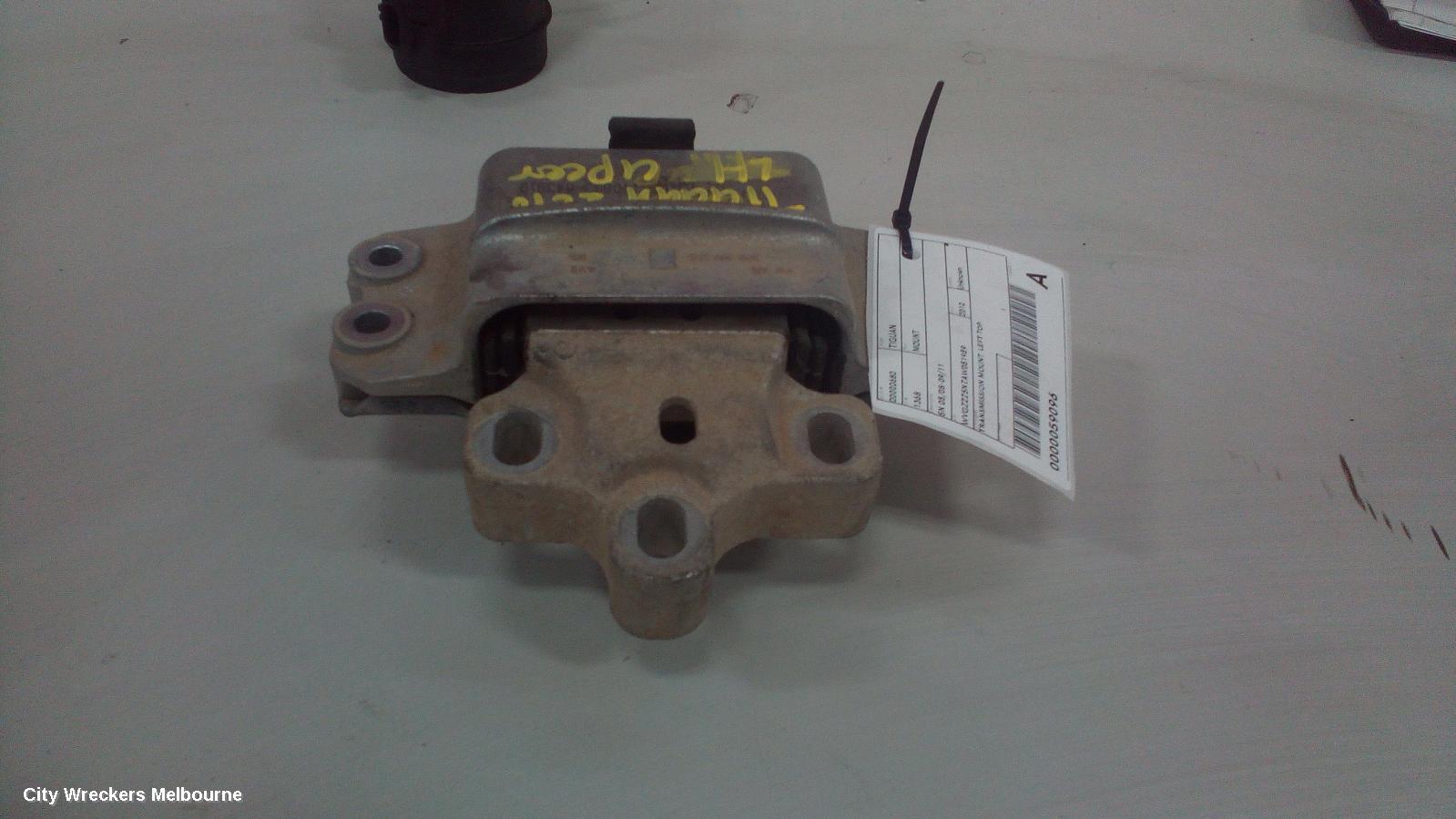 VOLKSWAGEN TIGUAN MOUNT, 5N 05/2008 - 09/2011