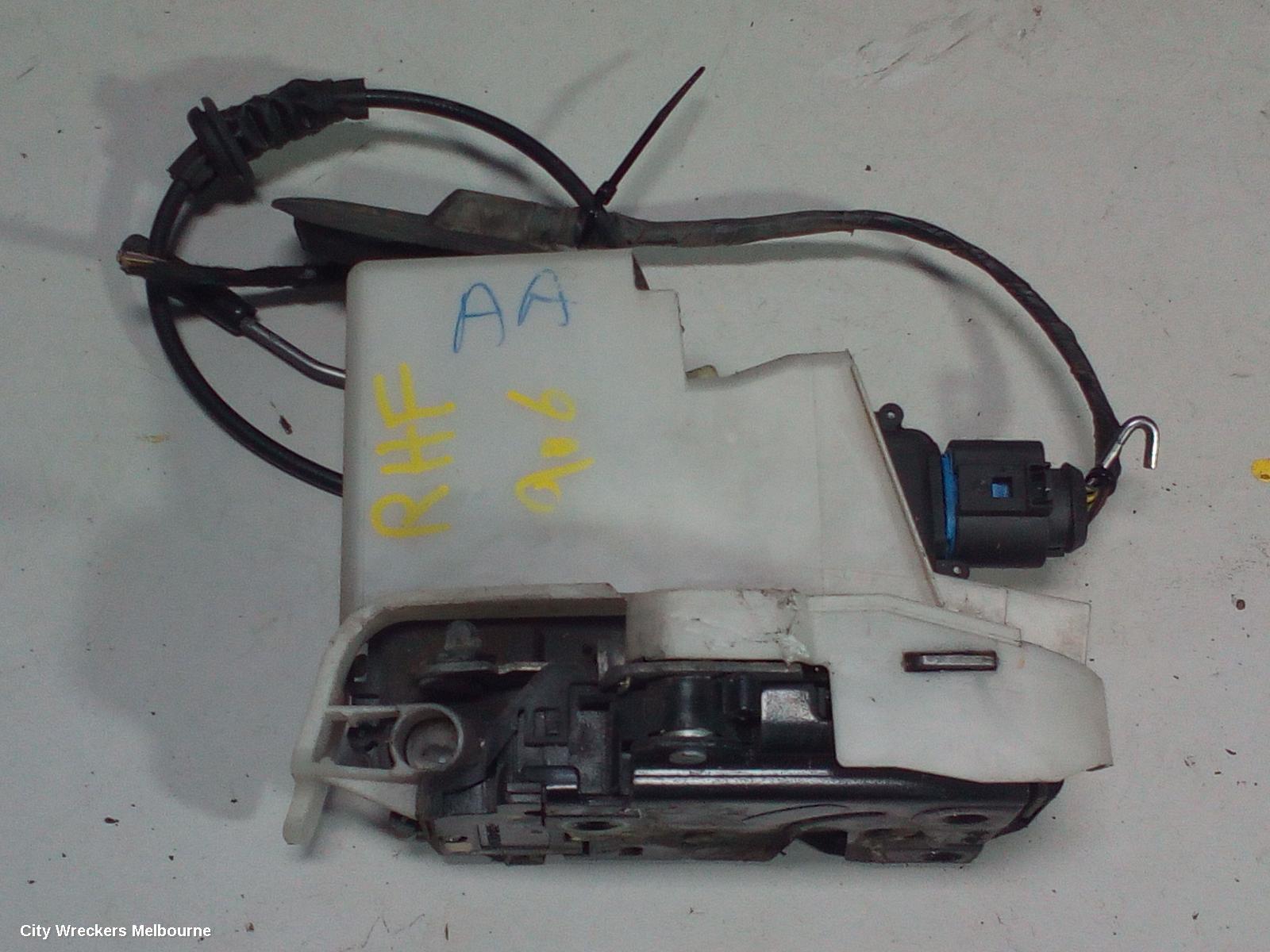 VOLKSWAGEN TRANSPORTER DOOR/BOOT/GATE LOCK, RIGHT FRONT DOOR LOCK, T5, 08/2004 - 06/2015