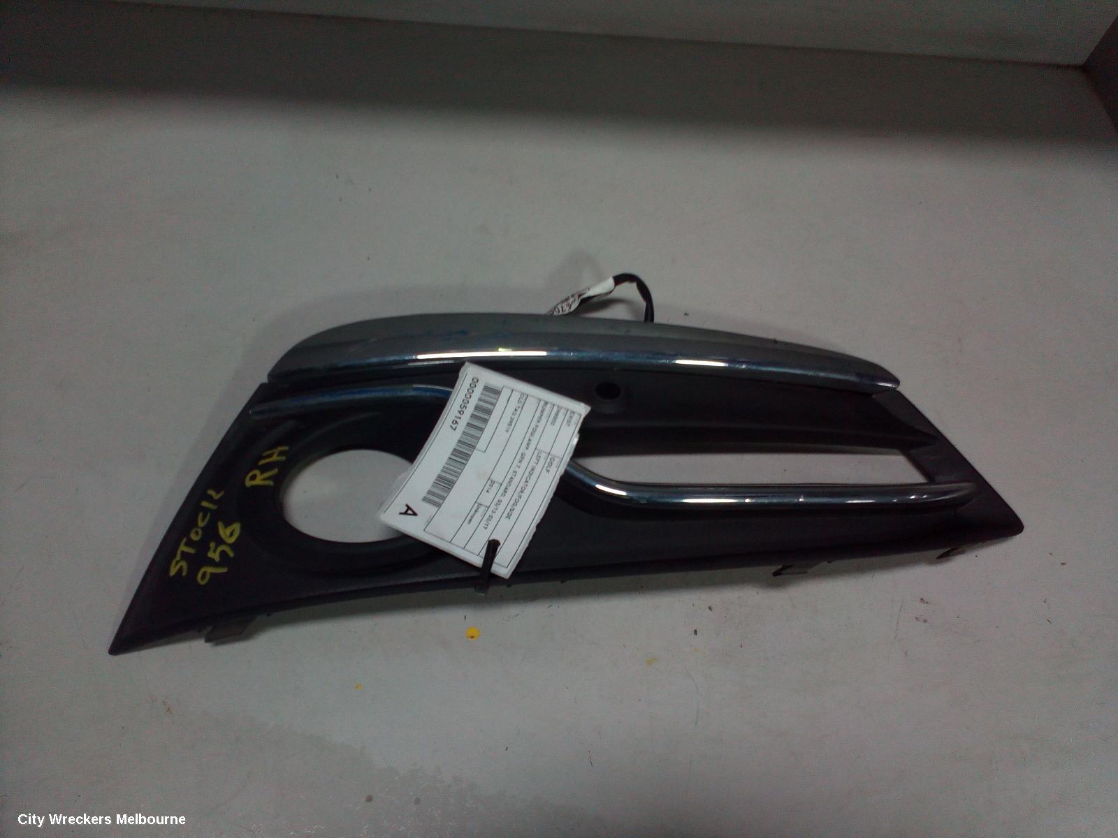 VOLKSWAGEN GOLF LEFT INDICATOR/FOG/SIDE, BUMPER FOGLAMP, GEN 7, HALOGEN TYPE, 03/2013 - 03/2017
