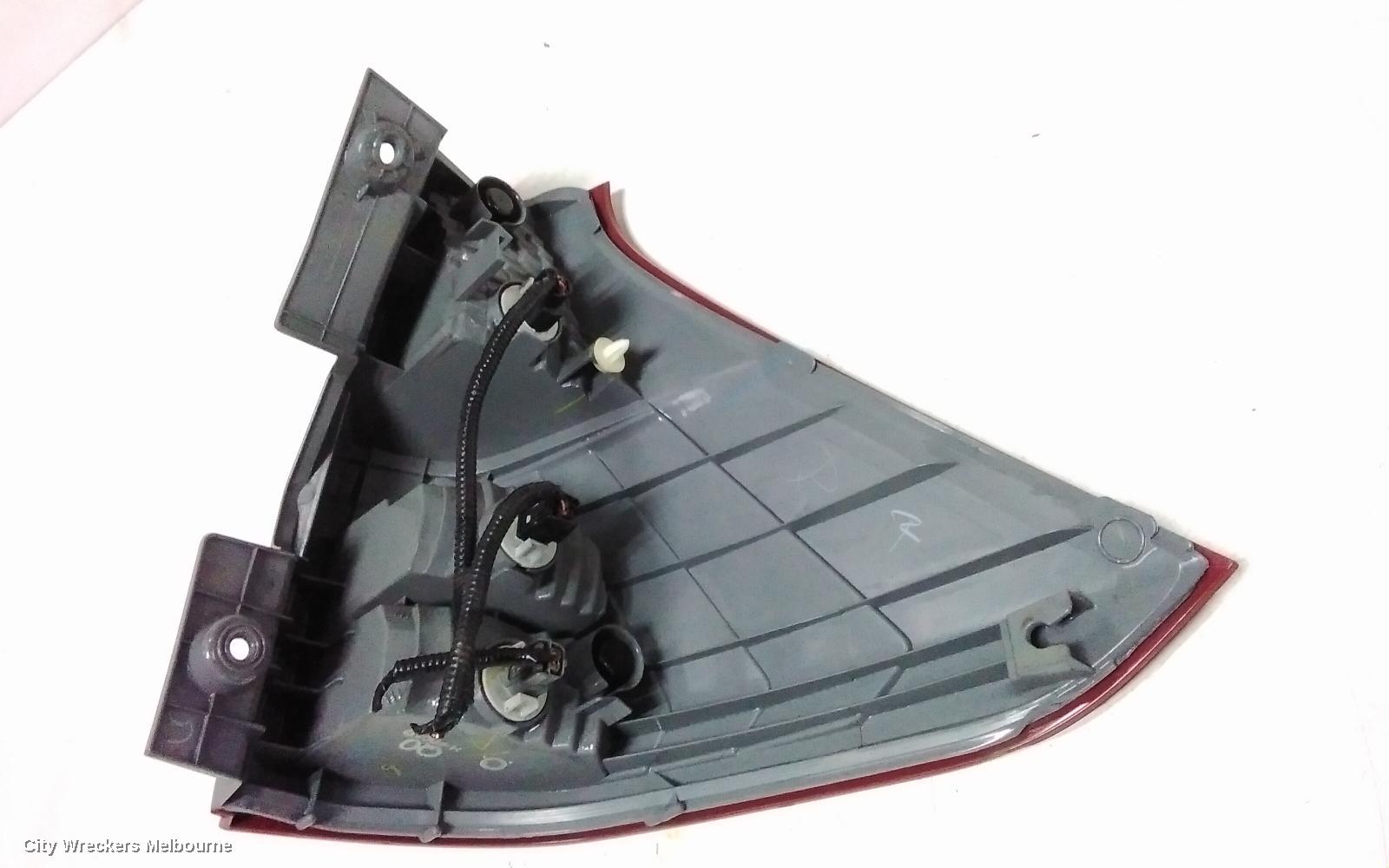 HONDA CRV LEFT TAILLIGHT, RM, LOWER, PETROL TYPE, 11/2014 - 04/2017