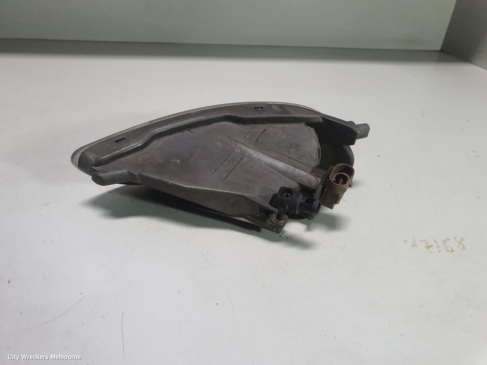 LEXUS RX SERIES LEFT INDICATOR/FOG/SIDE, BUMPER FOGLAMP, MCU3/GSU3/MHU3#, 04/2003 - 11/2008