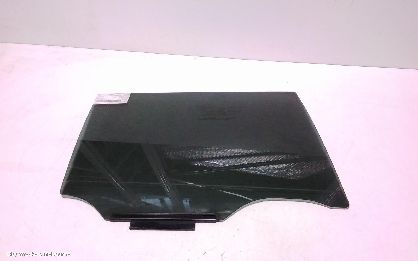 SUBARU OUTBACK RIGHT REAR DOOR WINDOW, 6TH GEN, 08/2014 ONWARDS