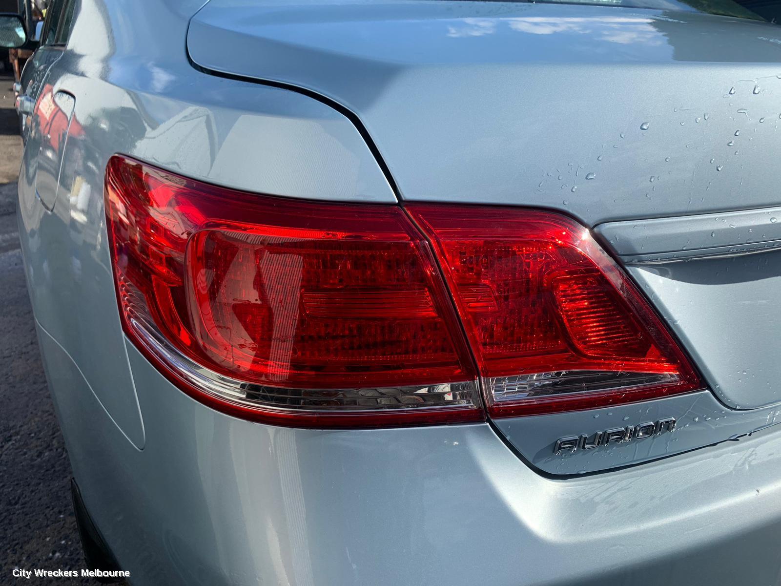 TOYOTA AURION REAR GARNISH, BOOTLID LAMP (RH SIDE), AT-X/PRODIGY/PRESARA, GSV40R, 09/2009 - 03/2012