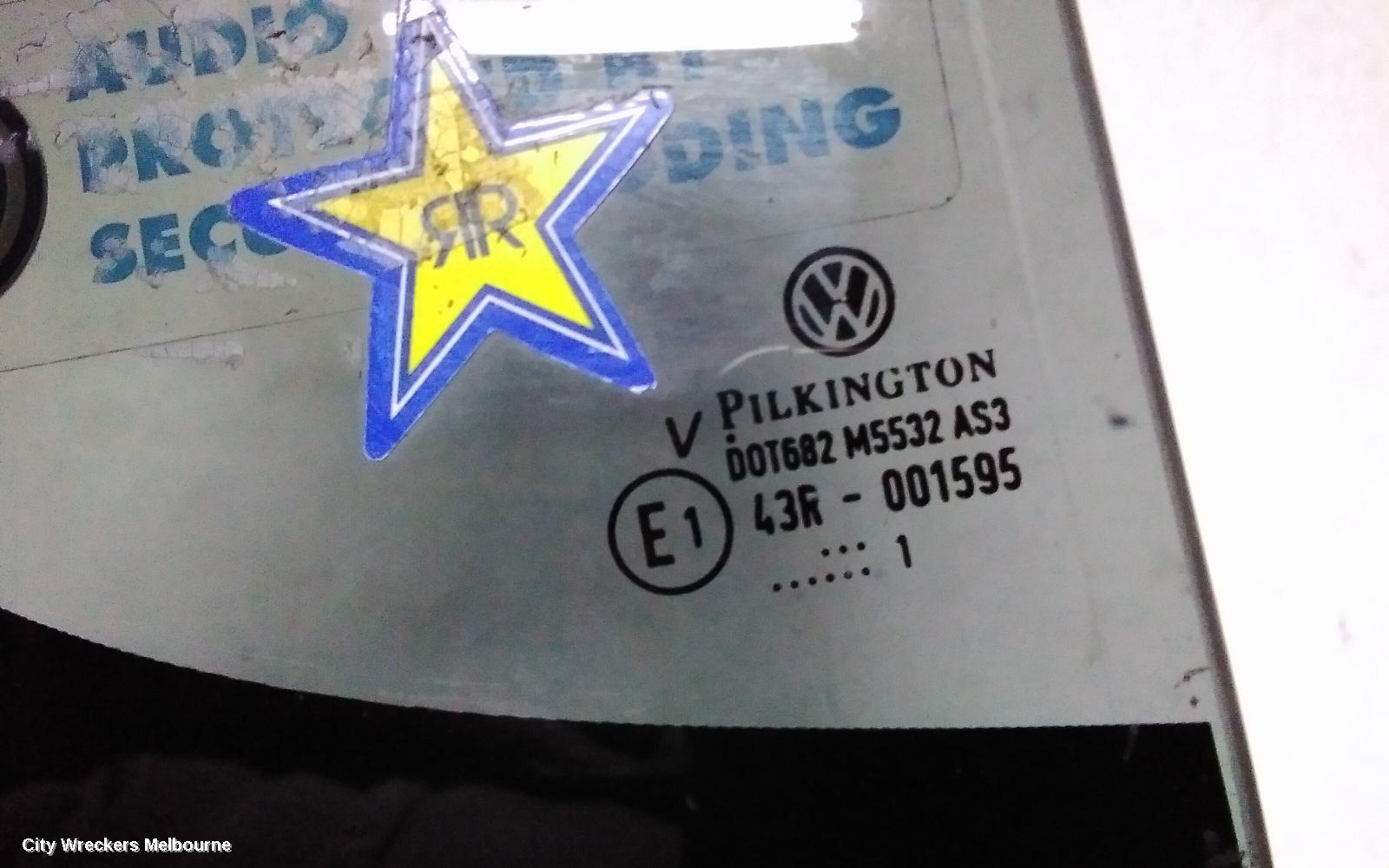 VOLKSWAGEN AMAROK RIGHT REAR 1/4 DOOR GLASS, 2H, 12/2010 ONWARDS