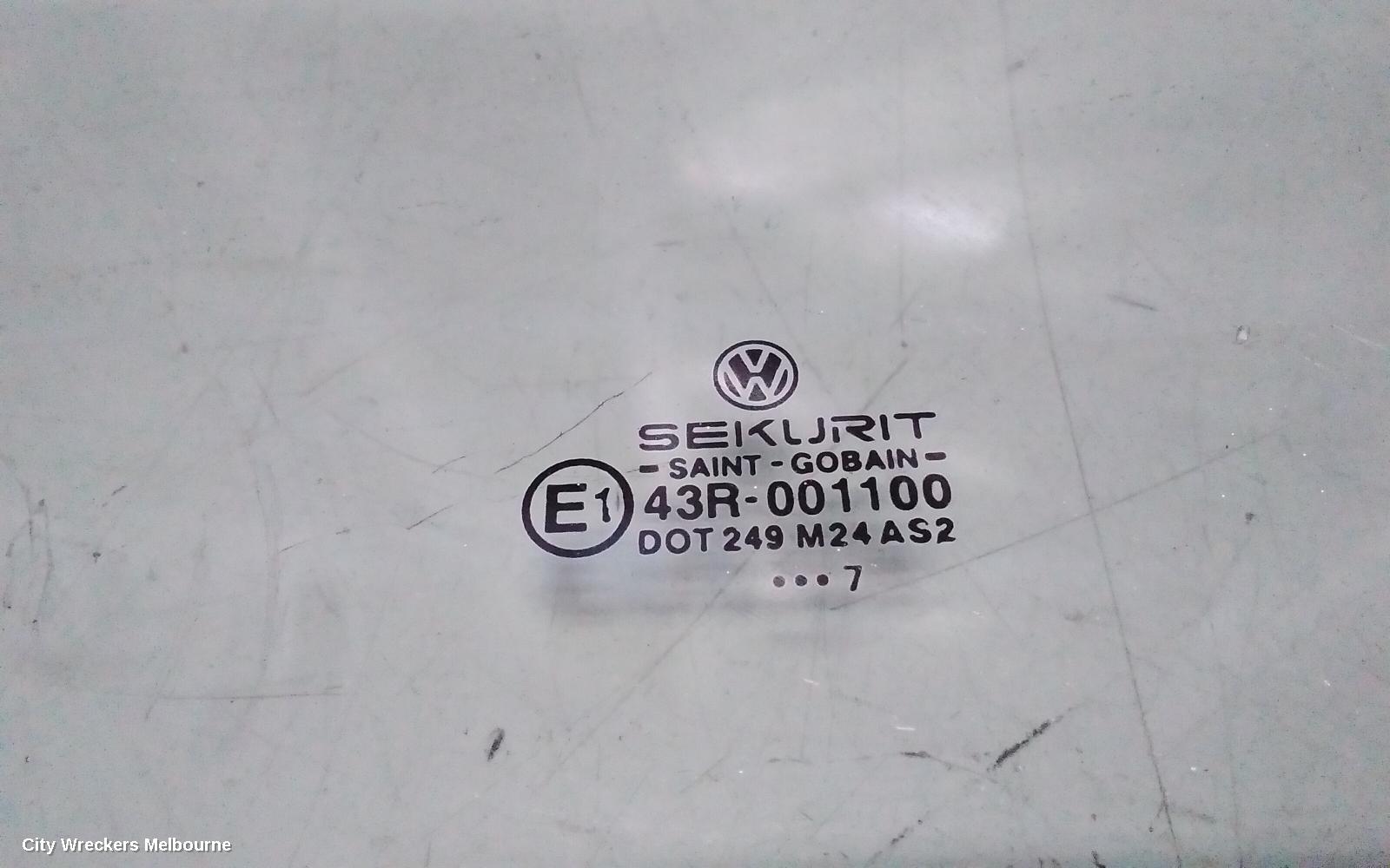 VOLKSWAGEN TRANSPORTER RIGHT FRONT DOOR WINDOW, T5, 08/2004 - 06/2015