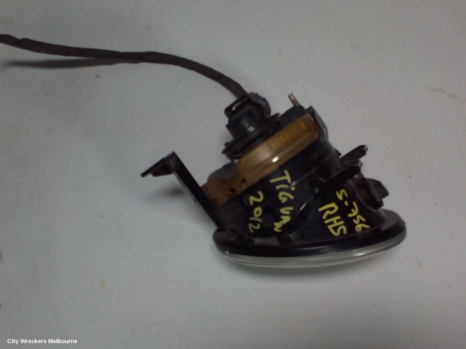 VOLKSWAGEN TIGUAN RIGHT INDICATOR/FOG/SIDE, BUMPER FOGLAMP, 5N, 07/2011 - 08/2016