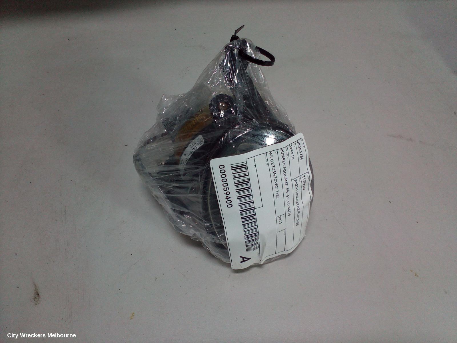 VOLKSWAGEN TIGUAN RIGHT INDICATOR/FOG/SIDE, BUMPER FOGLAMP, 5N, 07/2011 - 08/2016