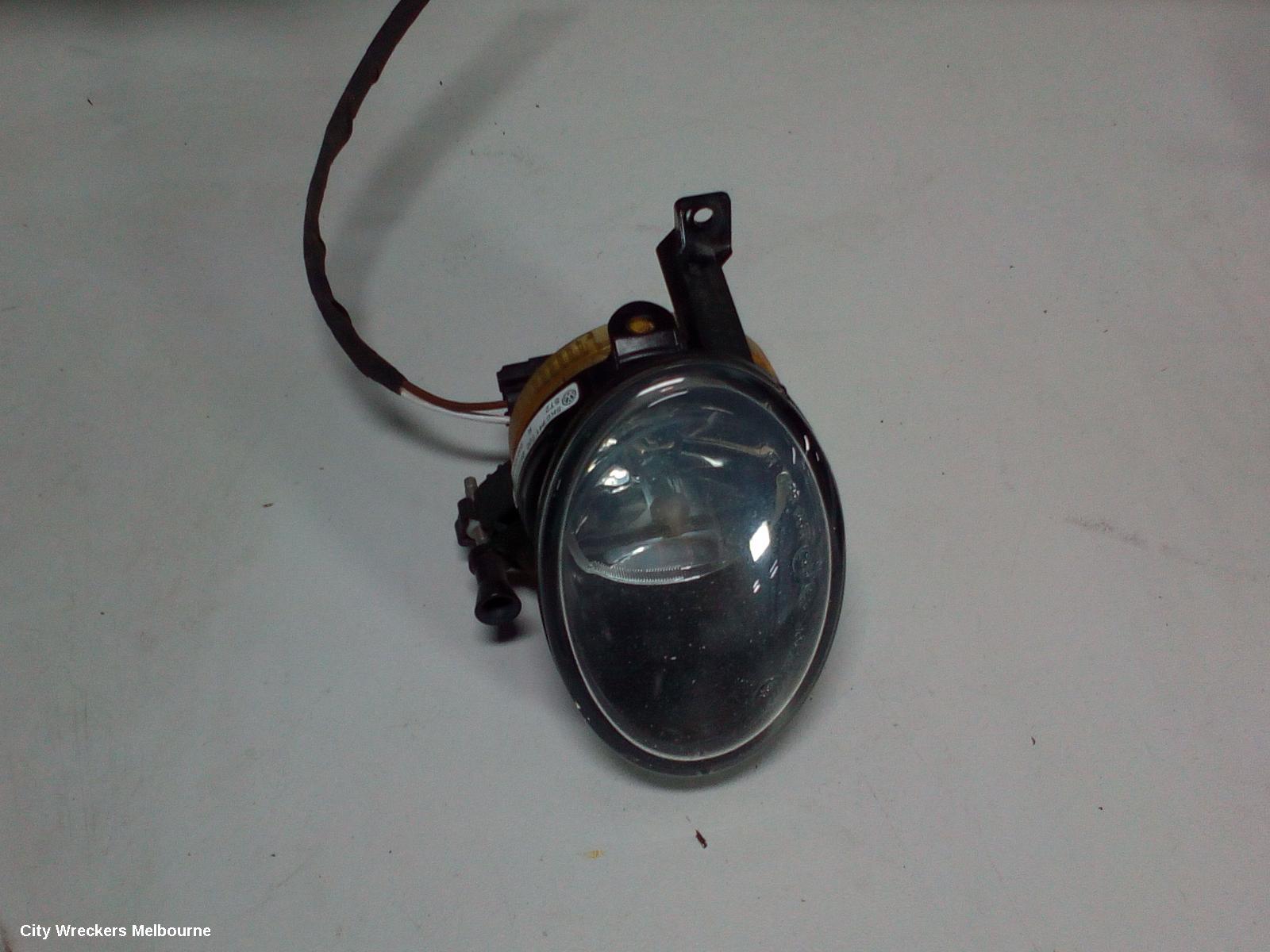 VOLKSWAGEN TIGUAN RIGHT INDICATOR/FOG/SIDE, BUMPER FOGLAMP, 5N, 07/2011 - 08/2016