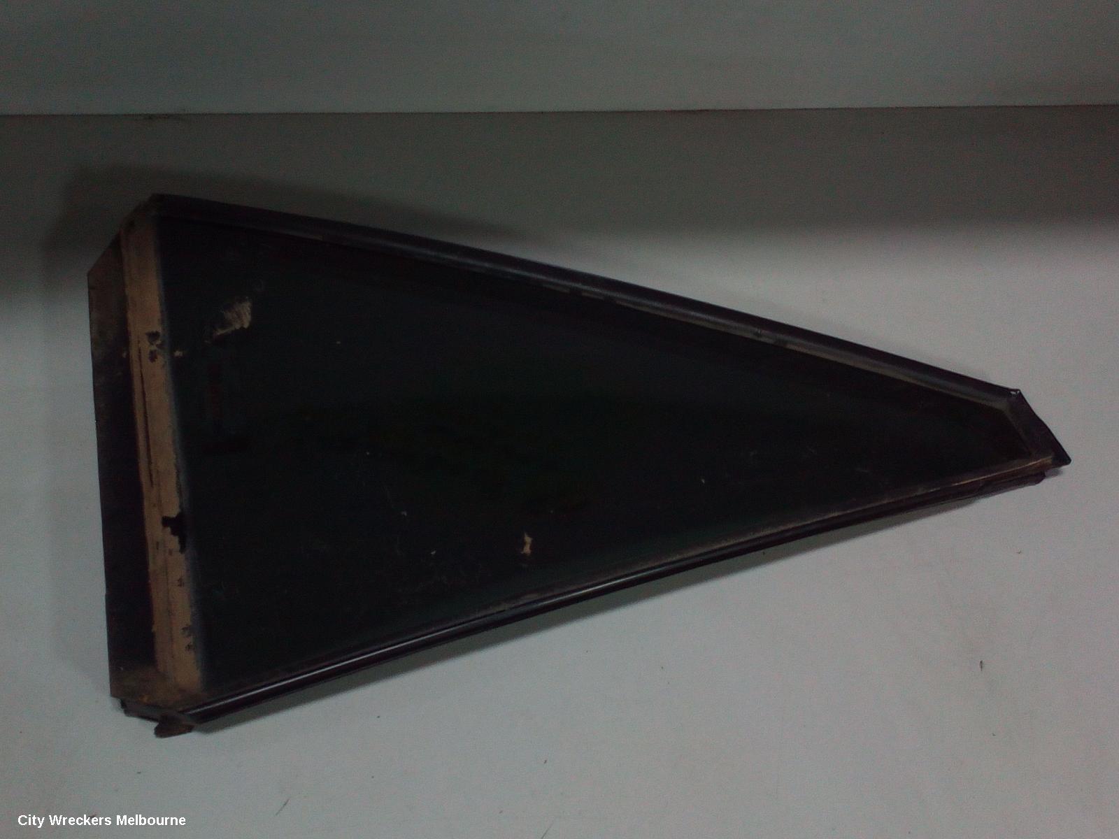 SUBARU OUTBACK RIGHT REAR 1/4 DOOR GLASS, 6TH GEN, 08/2014 ONWARDS