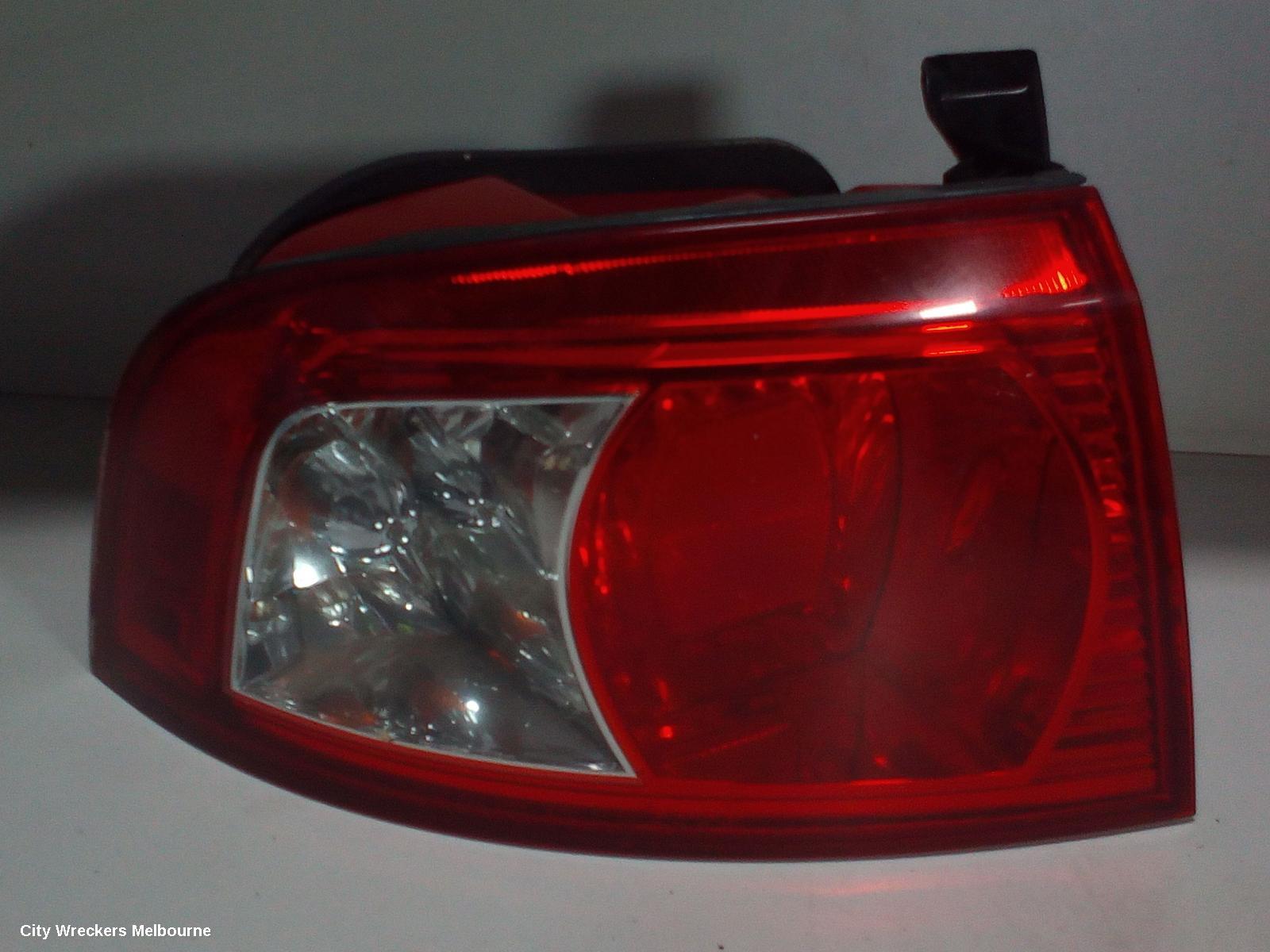 KIA OPTIMA LEFT TAILLIGHT, GD, 05/2004 - 07/2006