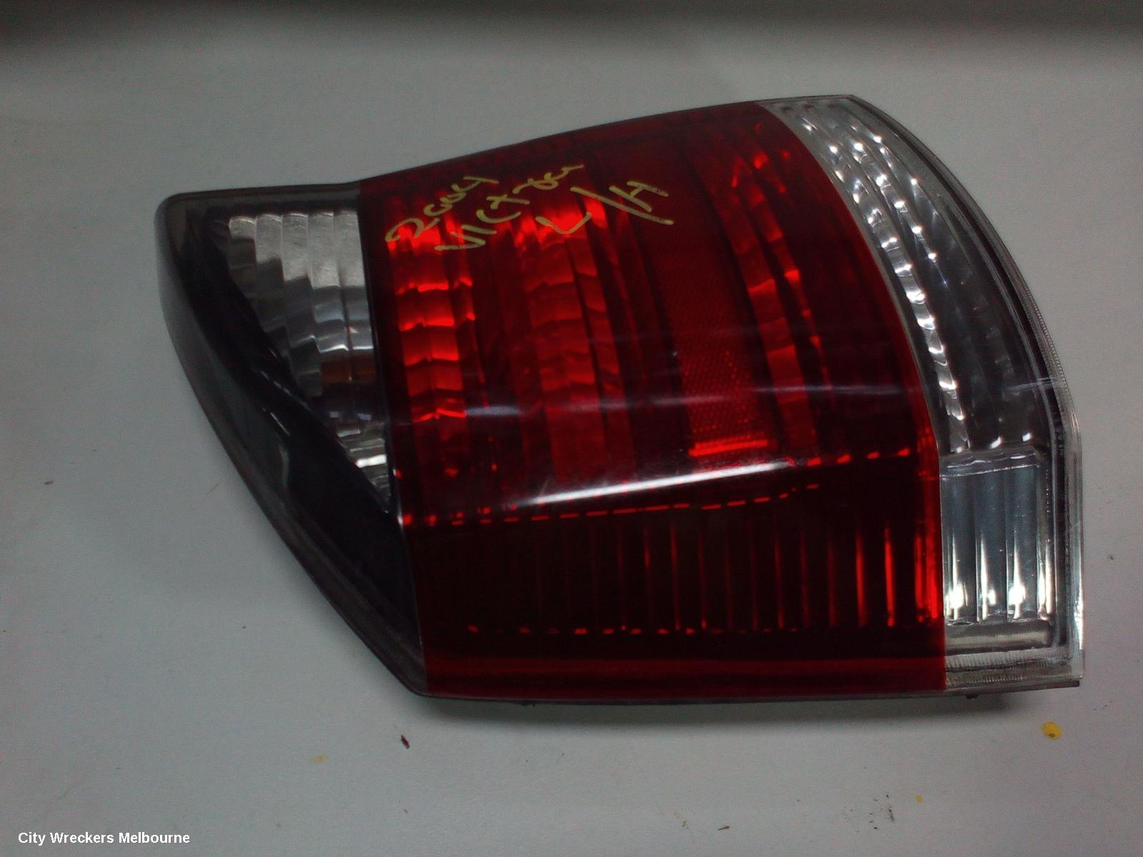 HOLDEN VECTRA LEFT TAILLIGHT, ZC, TOP LENSE CLEAR TYPE, 03/2003 - 12/2006
