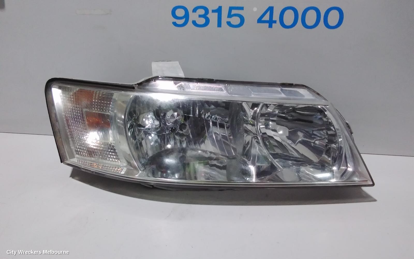 HOLDEN COMMODORE RIGHT HEADLAMP, VZ, ADVENTRA/BERLINA, PROJECTOR TYPE (CHROME), 08/2004 - 09/2007