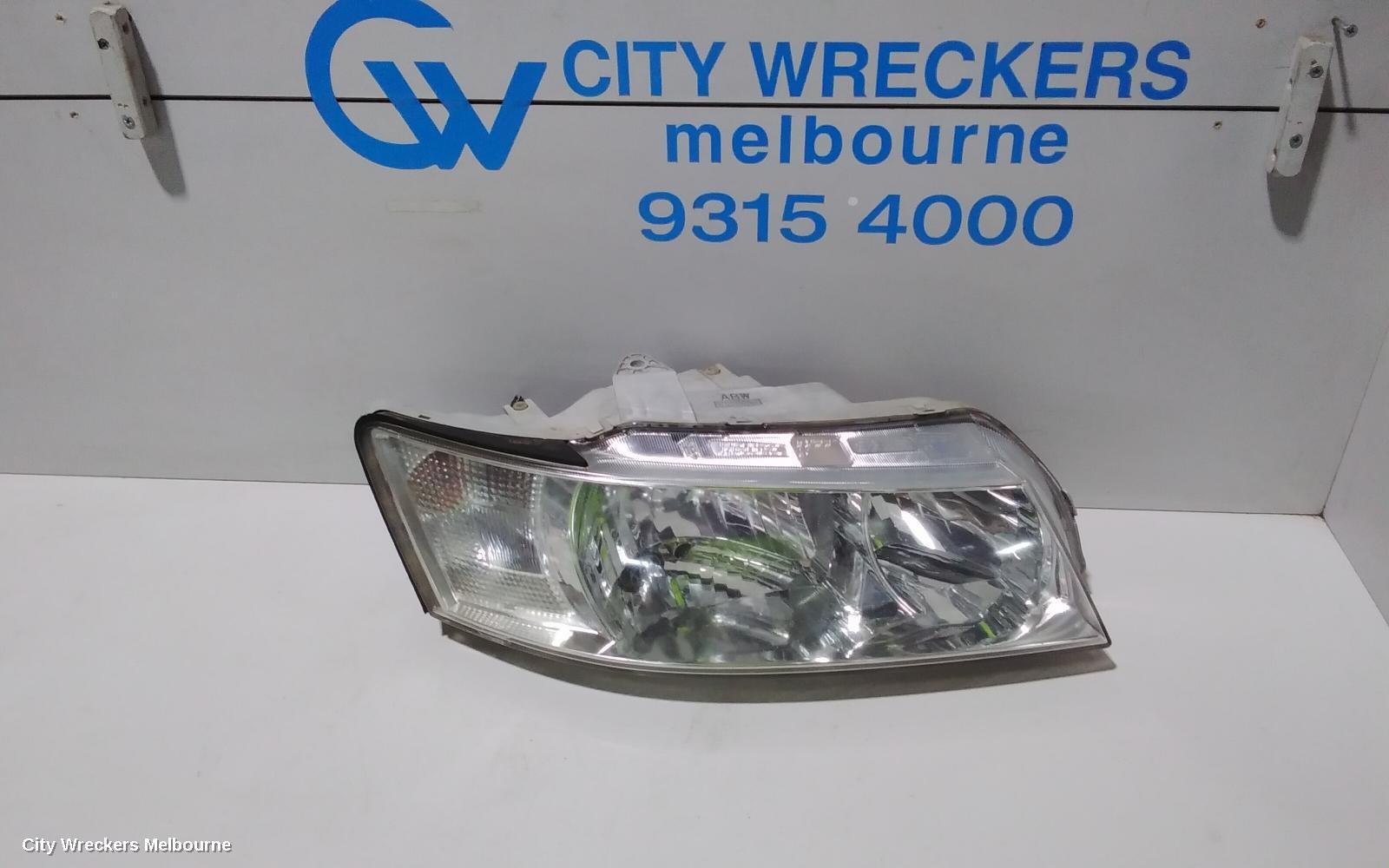 HOLDEN COMMODORE RIGHT HEADLAMP, VZ, ADVENTRA/BERLINA, PROJECTOR TYPE (CHROME), 08/2004 - 09/2007