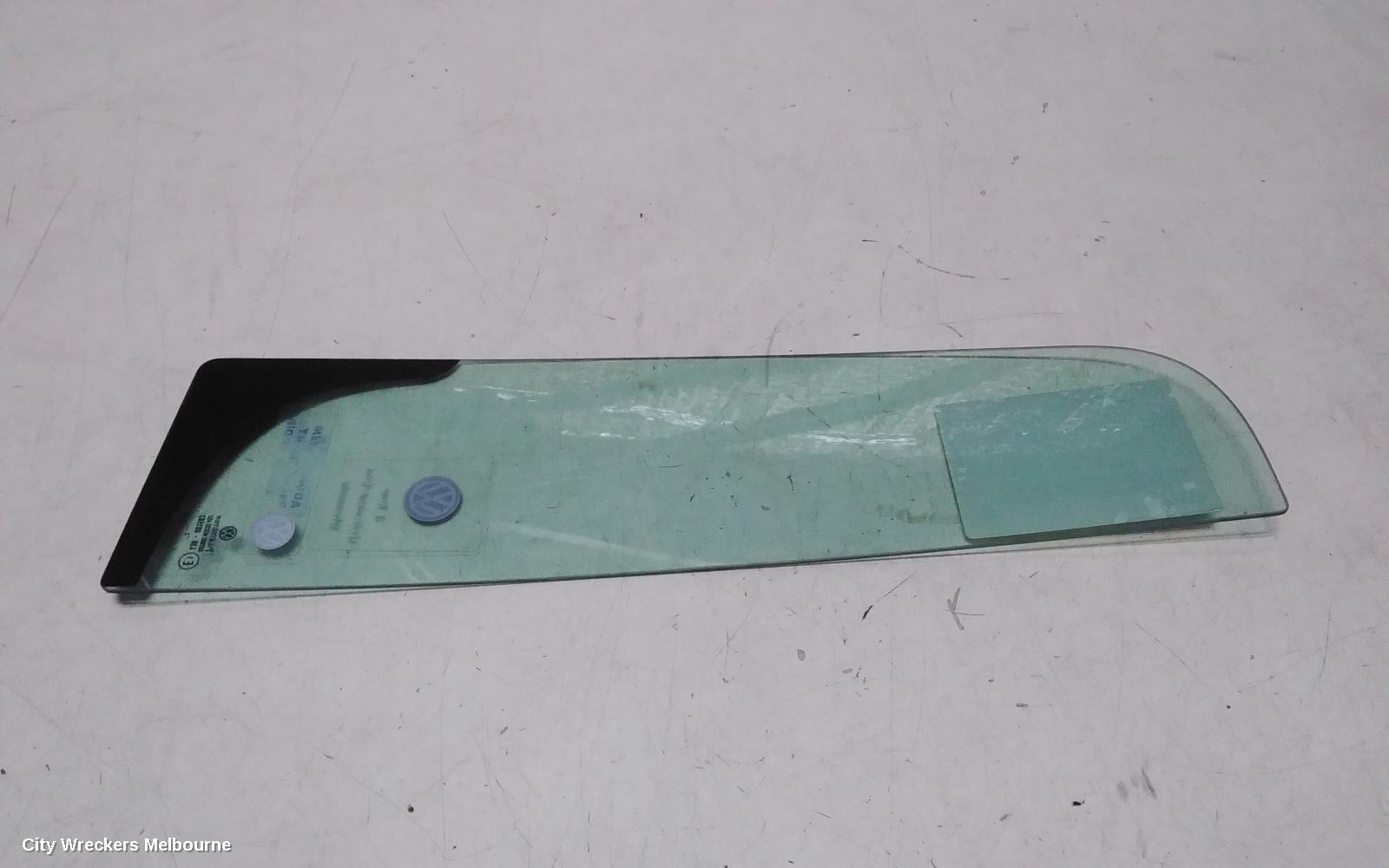 VOLKSWAGEN AMAROK LEFT REAR 1/4 DOOR GLASS, 2H, 12/2010 ONWARDS