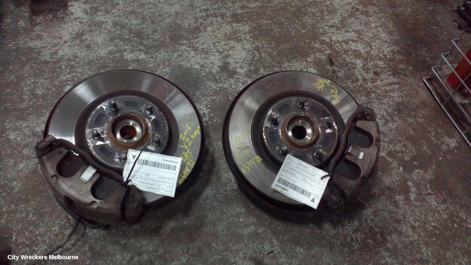 HOLDEN COMMODORE LEFT FRONT HUB ASSEMBLY, VY1-VZ, CREWMAN/WAGON/CAB AWD, ABS TYPE, VY/VZ 10/2002 - 09/2007