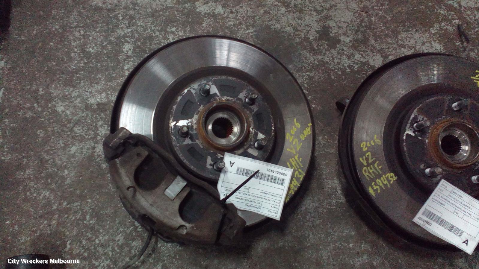 HOLDEN COMMODORE LEFT FRONT HUB ASSEMBLY, VY1-VZ, CREWMAN/WAGON/CAB AWD, ABS TYPE, VY/VZ 10/2002 - 09/2007