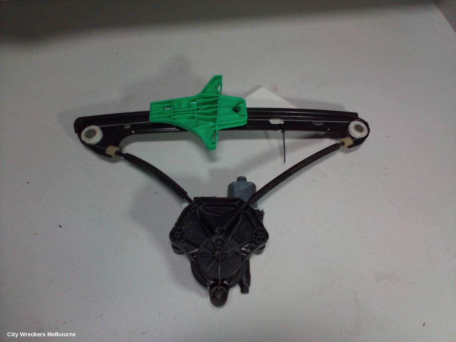 VOLKSWAGEN GOLF RIGHT REAR WND REG/MOTOR, GEN 7, 03/2013 ONWARDS