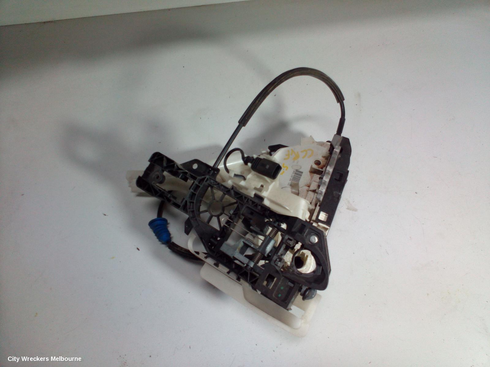 VOLKSWAGEN PASSAT DOOR/BOOT/GATE LOCK, RIGHT FRONT DOOR LOCK, 3CC, SEDAN, W/ KEYLESS TYPE, 01/2009 - 12/2016