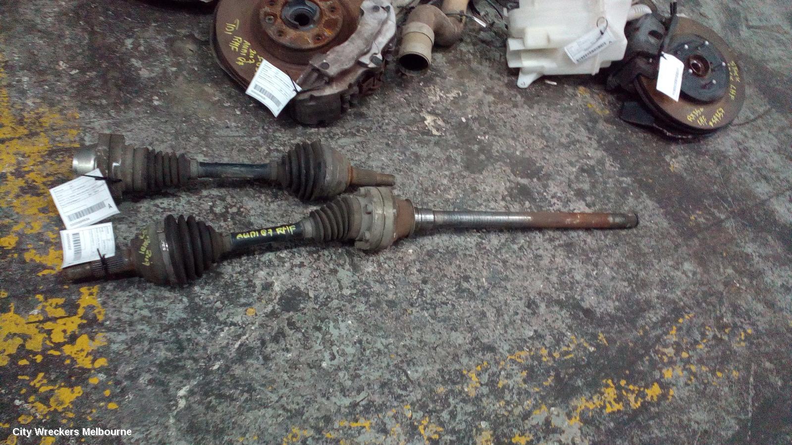 AUDI Q7 RIGHT DRIVESHAFT, FRONT, 3.0, DIESEL, BUG/CASA CODE, 4L, 09/2006 - 09/2010