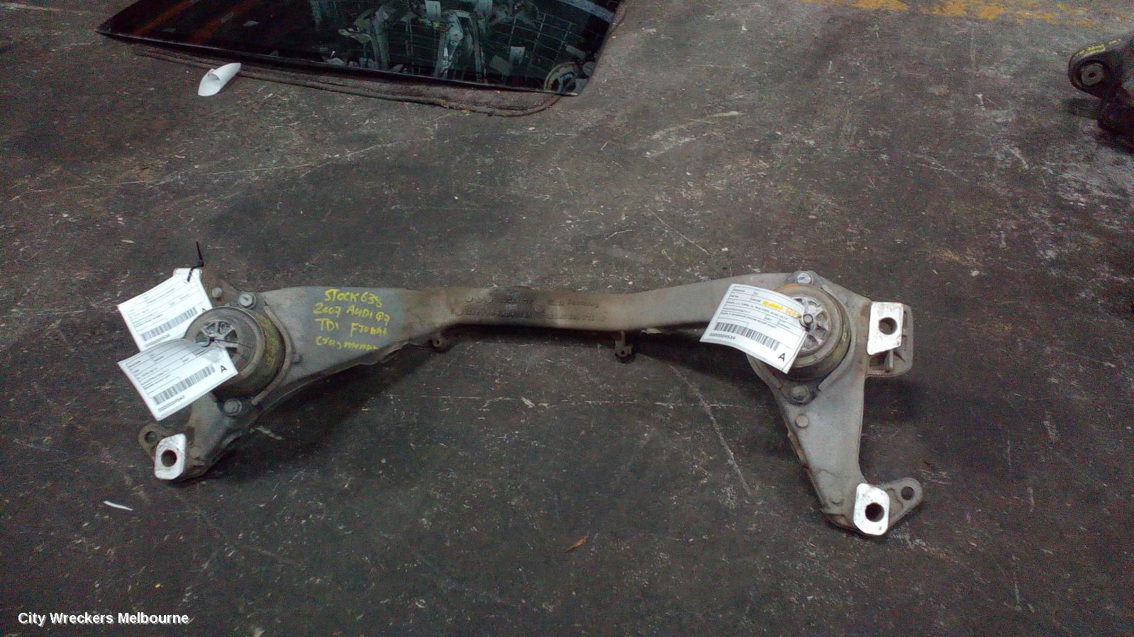AUDI Q7 MOUNT, ENGINE MOUNT (RH SIDE), DIESEL, 3.0, TURBO, 4L, 09/2006 - 08/2015