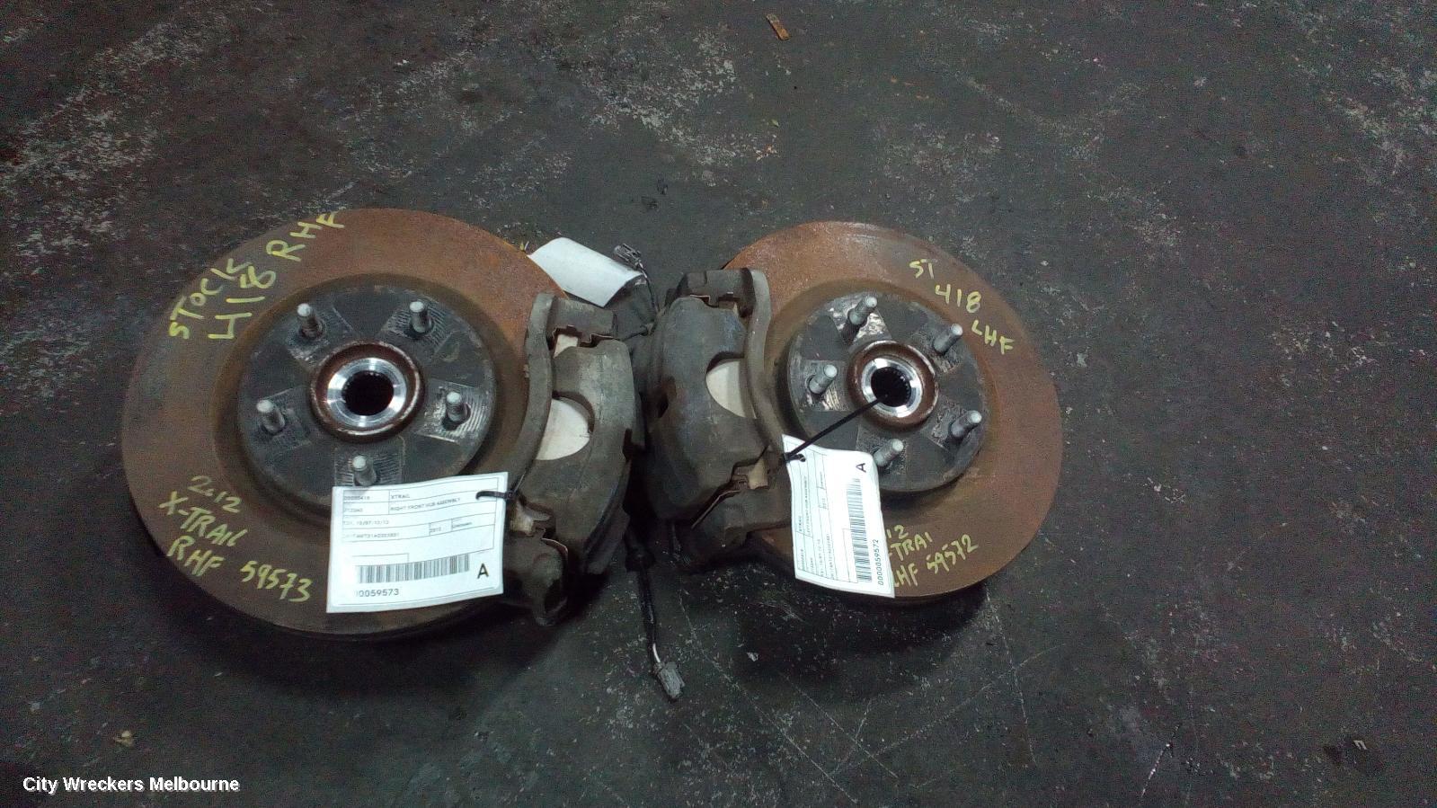 NISSAN XTRAIL RIGHT FRONT HUB ASSEMBLY, T31, 10/2007 - 12/2013